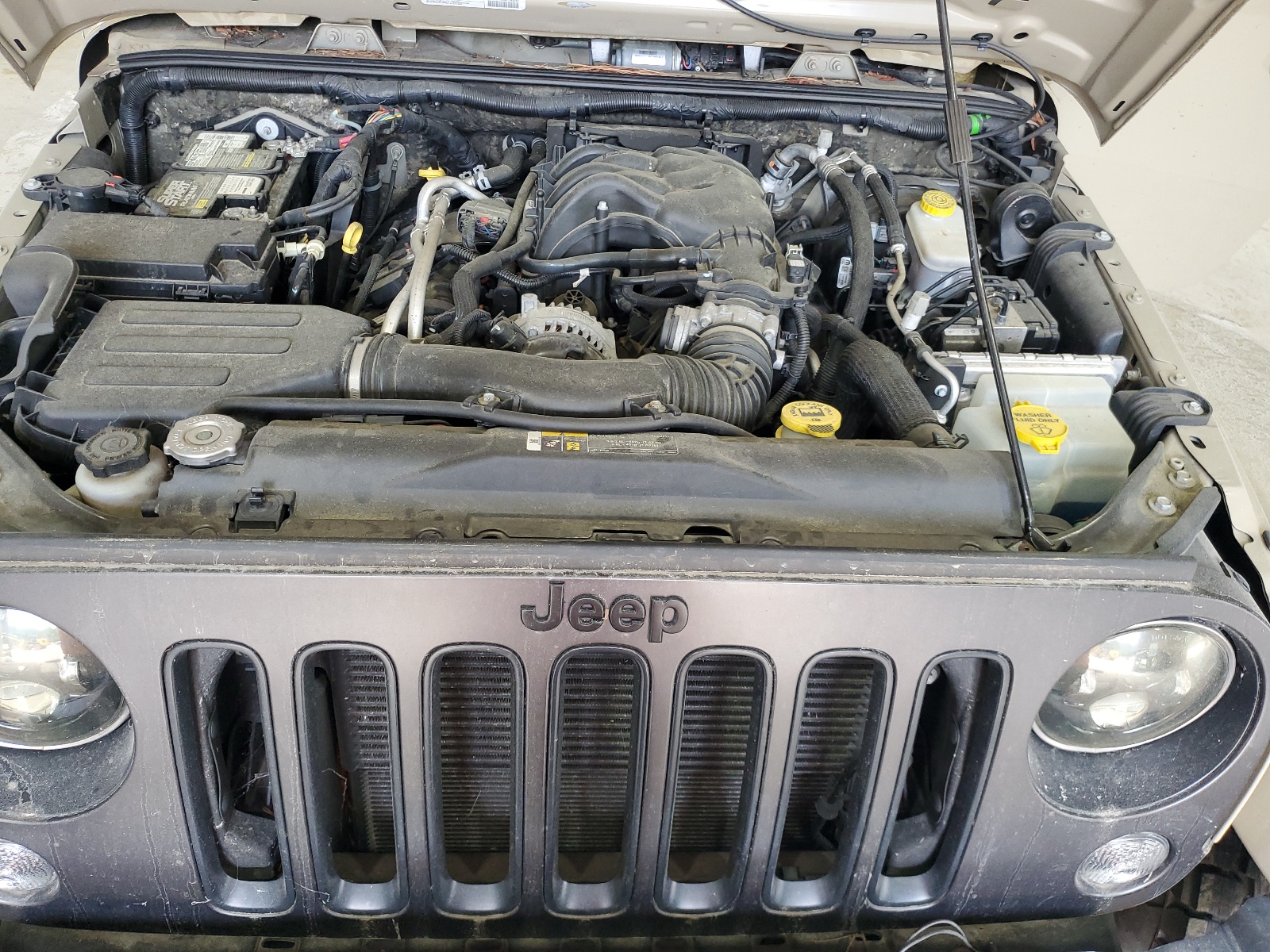 1C4AJWAG1JL869528 2018 Jeep Wrangler Sport