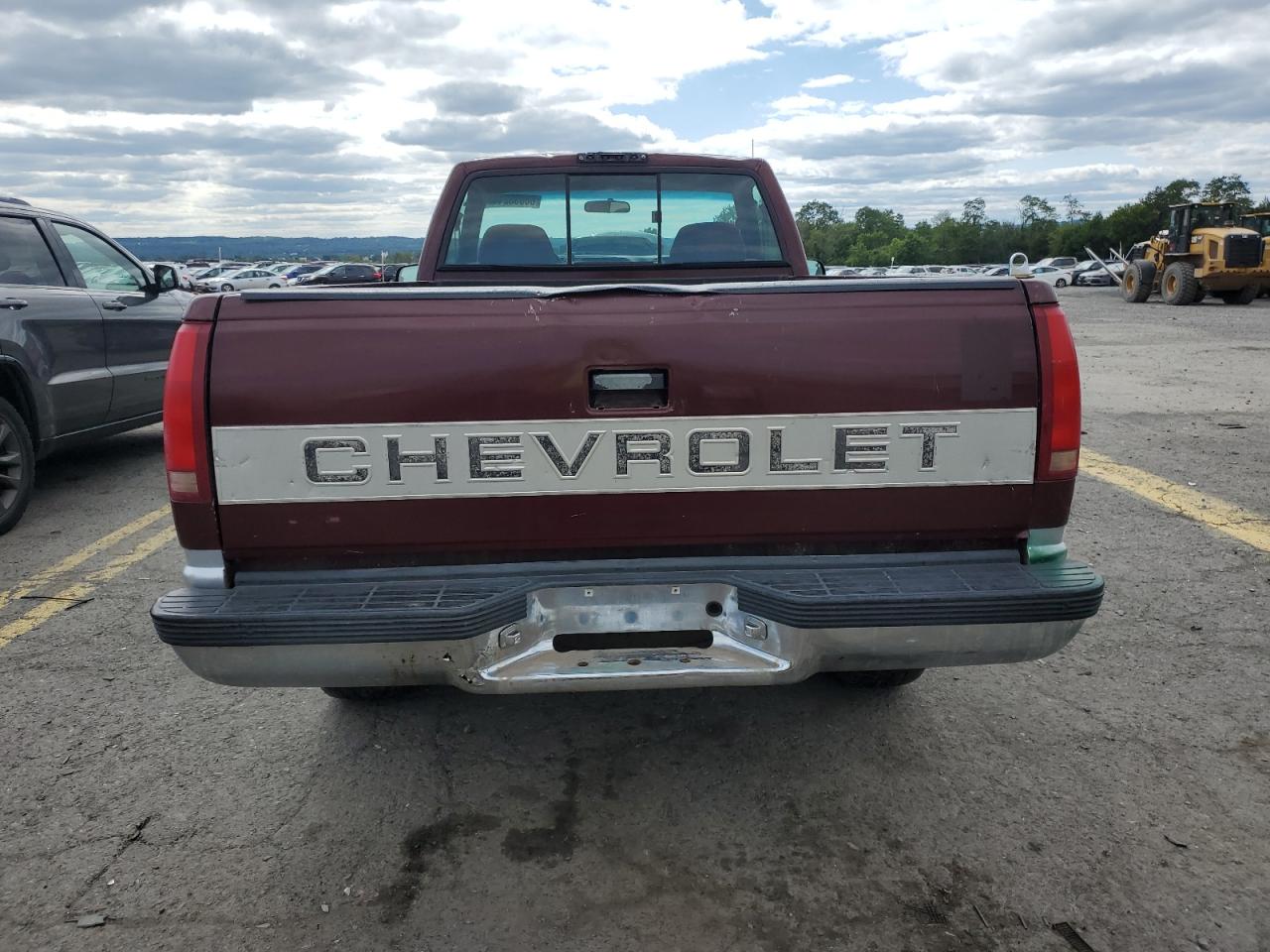 1997 Chevrolet Gmt-400 K1500 VIN: 1GCEK14R6VZ212015 Lot: 68033214