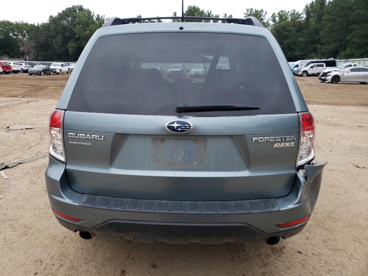 2010 Subaru Forester 2.5X Limited VIN: JF2SH6DC0AH805803 Lot: 67588704