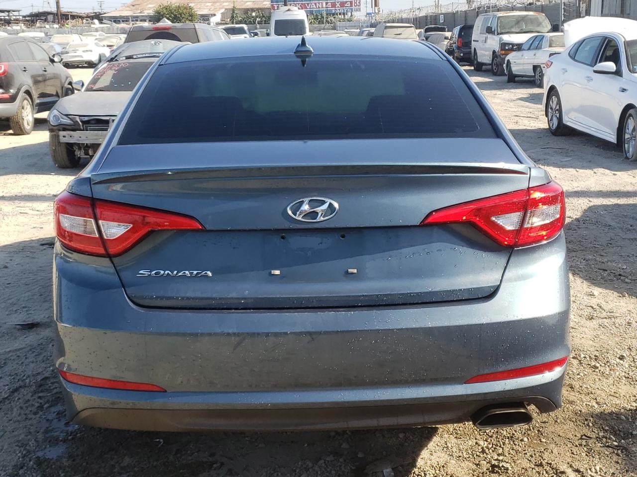 2015 Hyundai Sonata Se VIN: 5NPE24AF2FH119593 Lot: 66931404