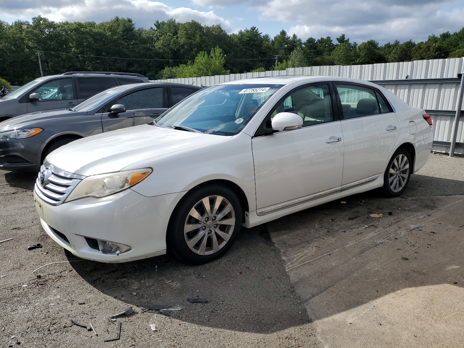 4T1BK3DB9BU430729 2011 Toyota Avalon Base