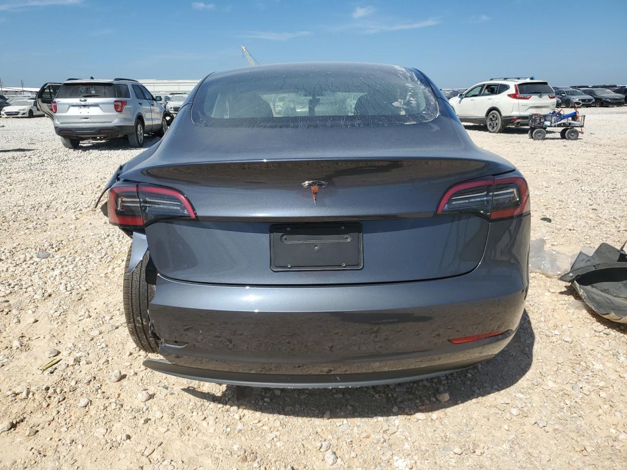 5YJ3E1EA1PF705925 2023 Tesla Model 3