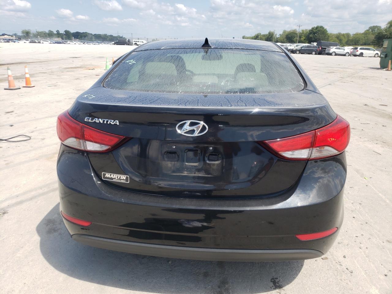 KMHDH4AE5FU328779 2015 Hyundai Elantra Se