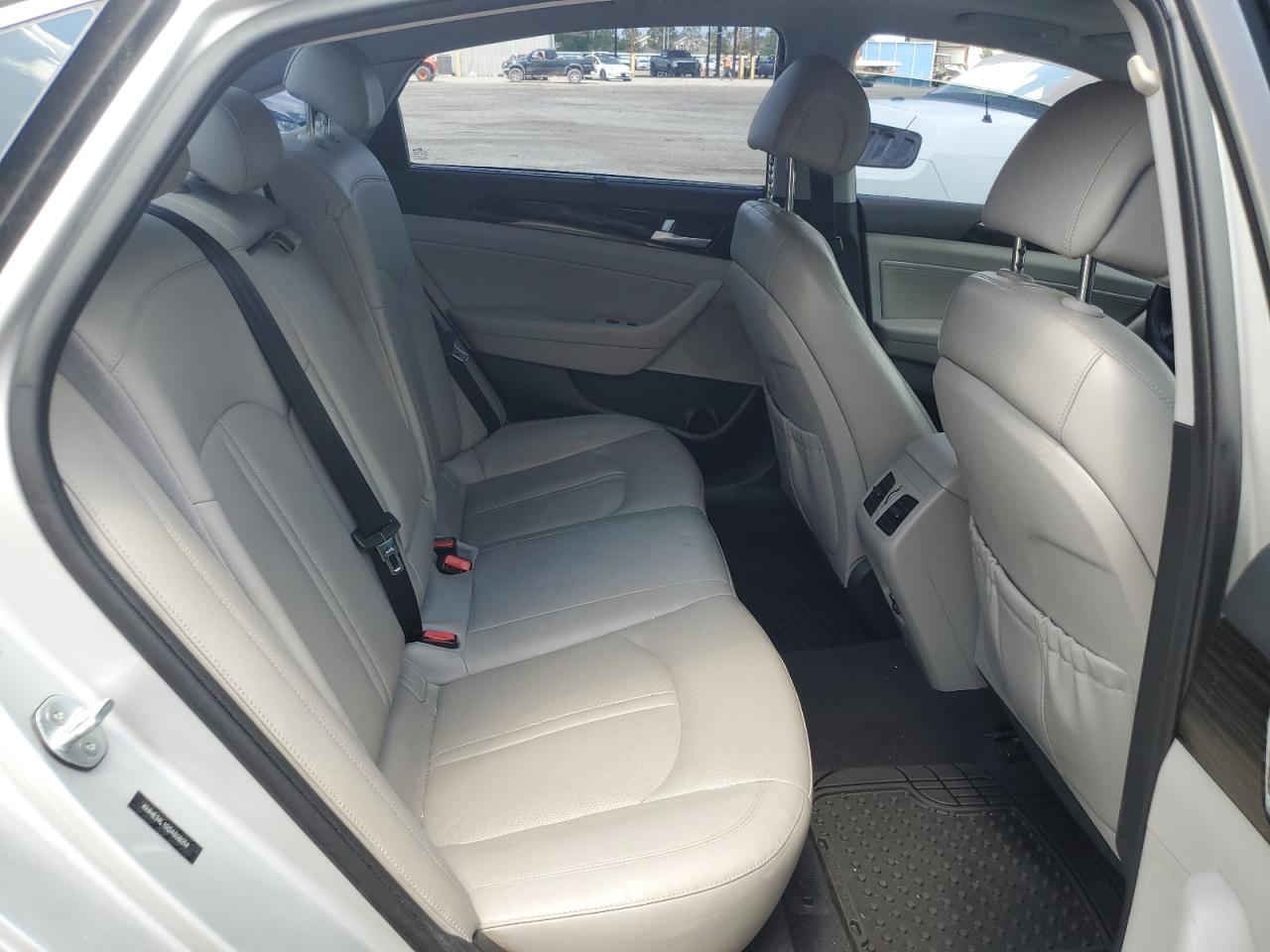 2016 Hyundai Sonata Hybrid VIN: KMHE34L10GA608058 Lot: 66892724