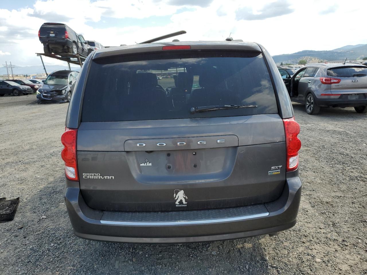 2C4RDGCG5KR743906 2019 Dodge Grand Caravan Sxt