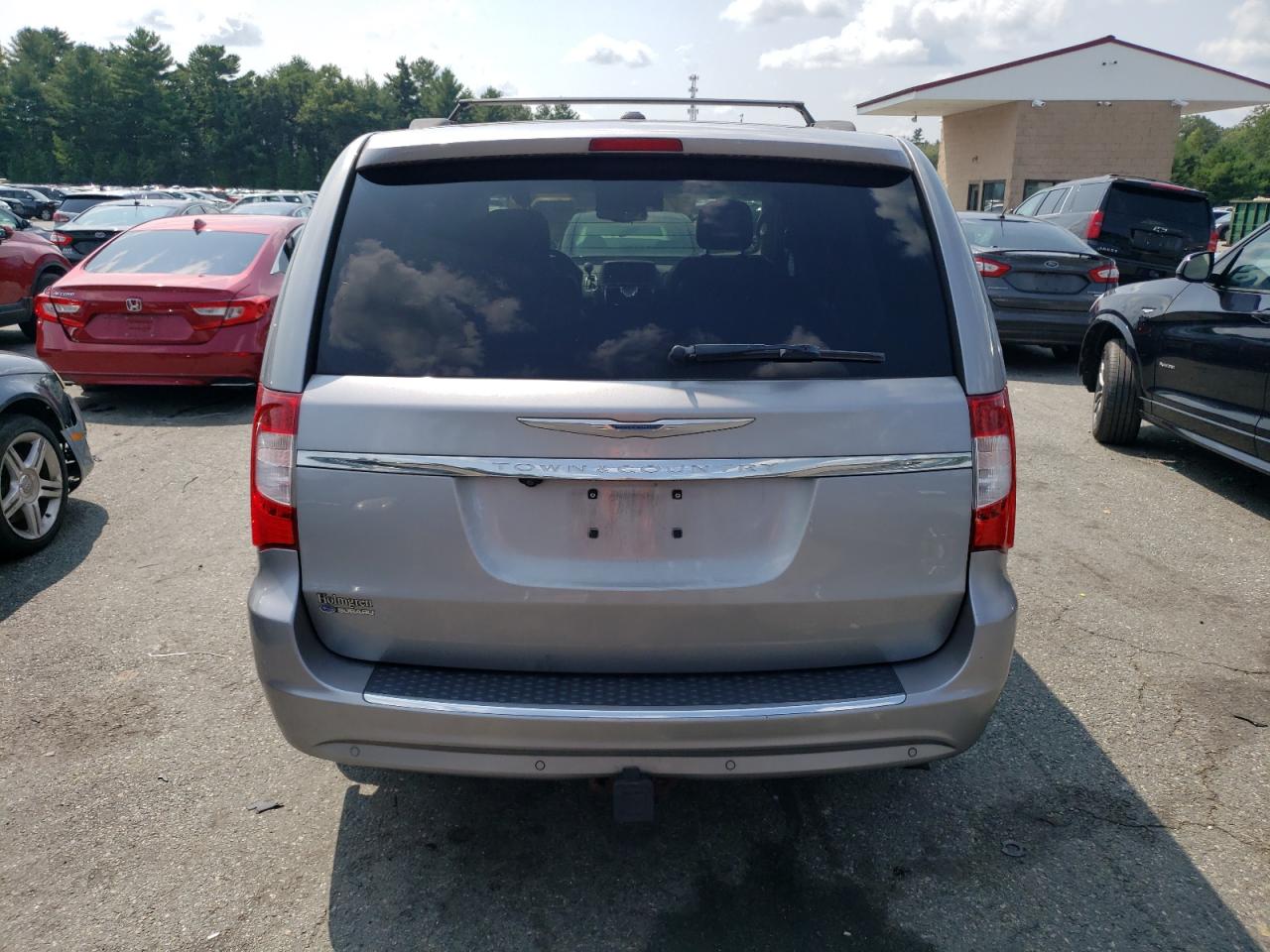 2013 Chrysler Town & Country Touring L VIN: 2C4RC1CG7DR650808 Lot: 66784664