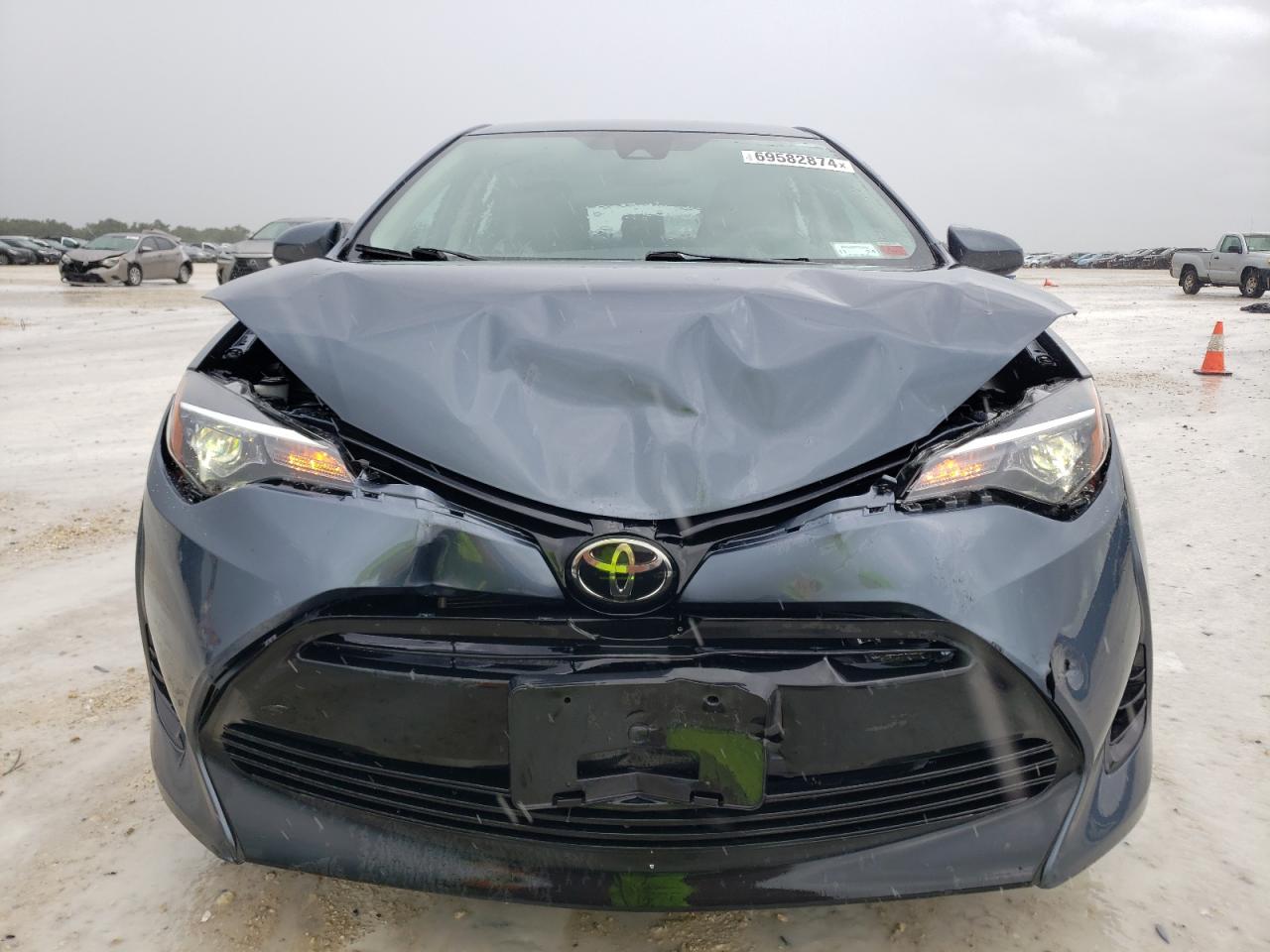 VIN 2T1BURHE6JC107210 2018 TOYOTA COROLLA no.5