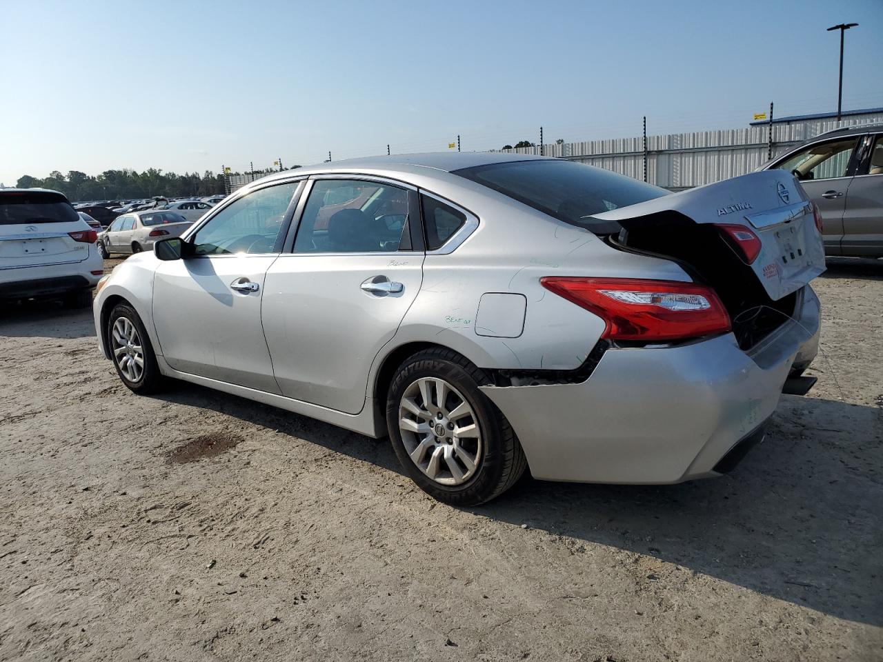 1N4AL3AP2GC154104 2016 NISSAN ALTIMA - Image 2