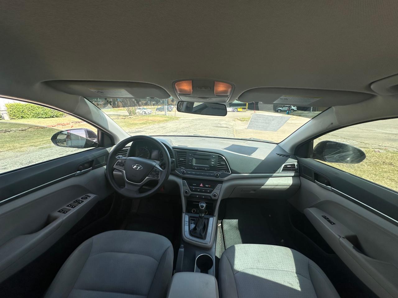 2017 Hyundai Elantra Se VIN: 5NPD74LF4HH137896 Lot: 68137684