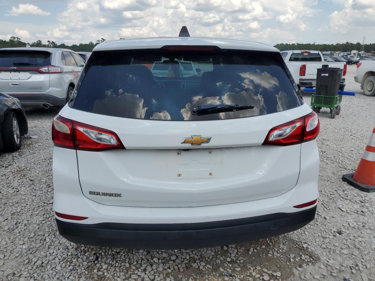 2019 Chevrolet Equinox Ls VIN: 3GNAXHEV3KS562366 Lot: 67765534