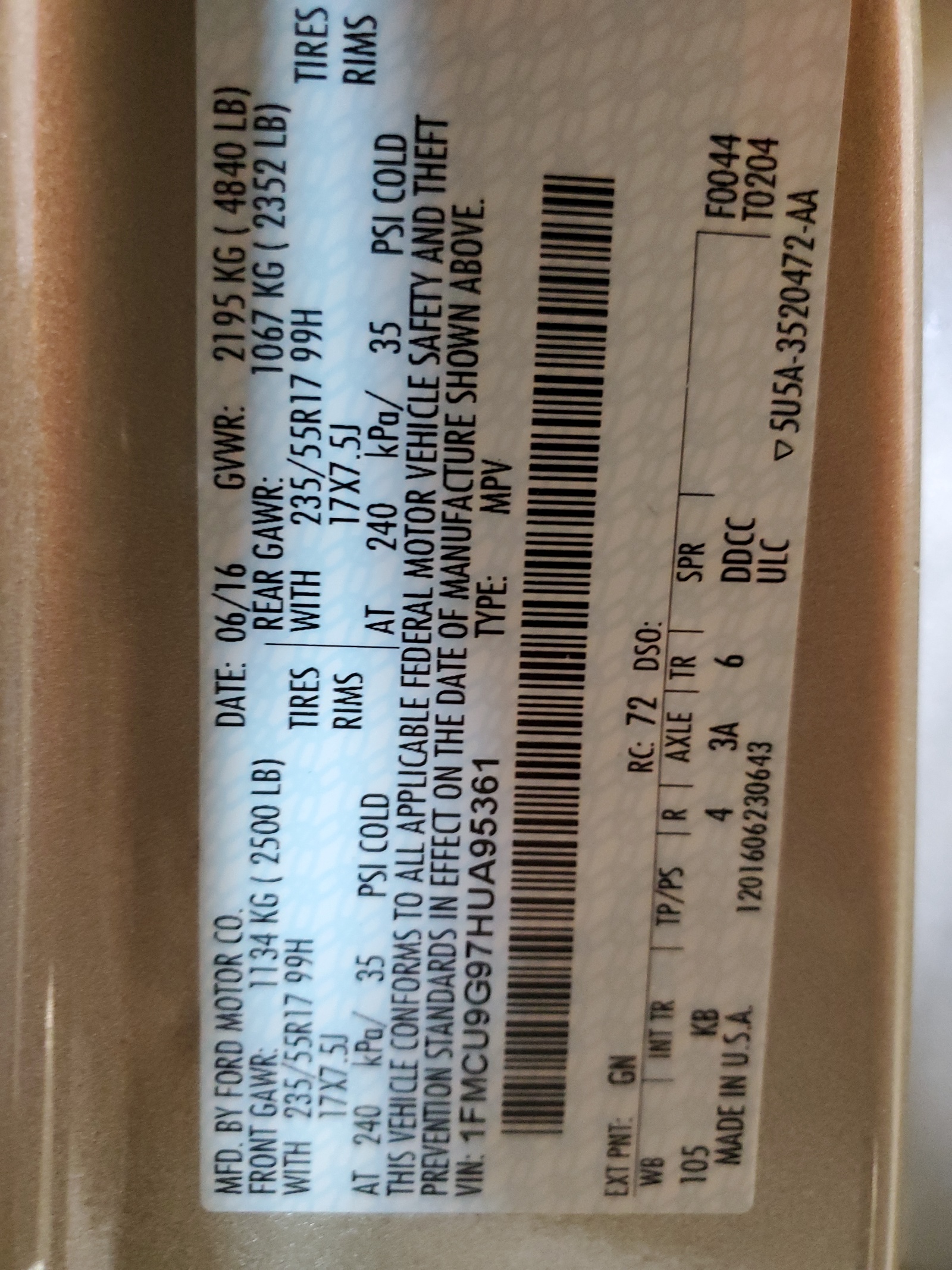 1FMCU9G97HUA95361 2017 Ford Escape Se