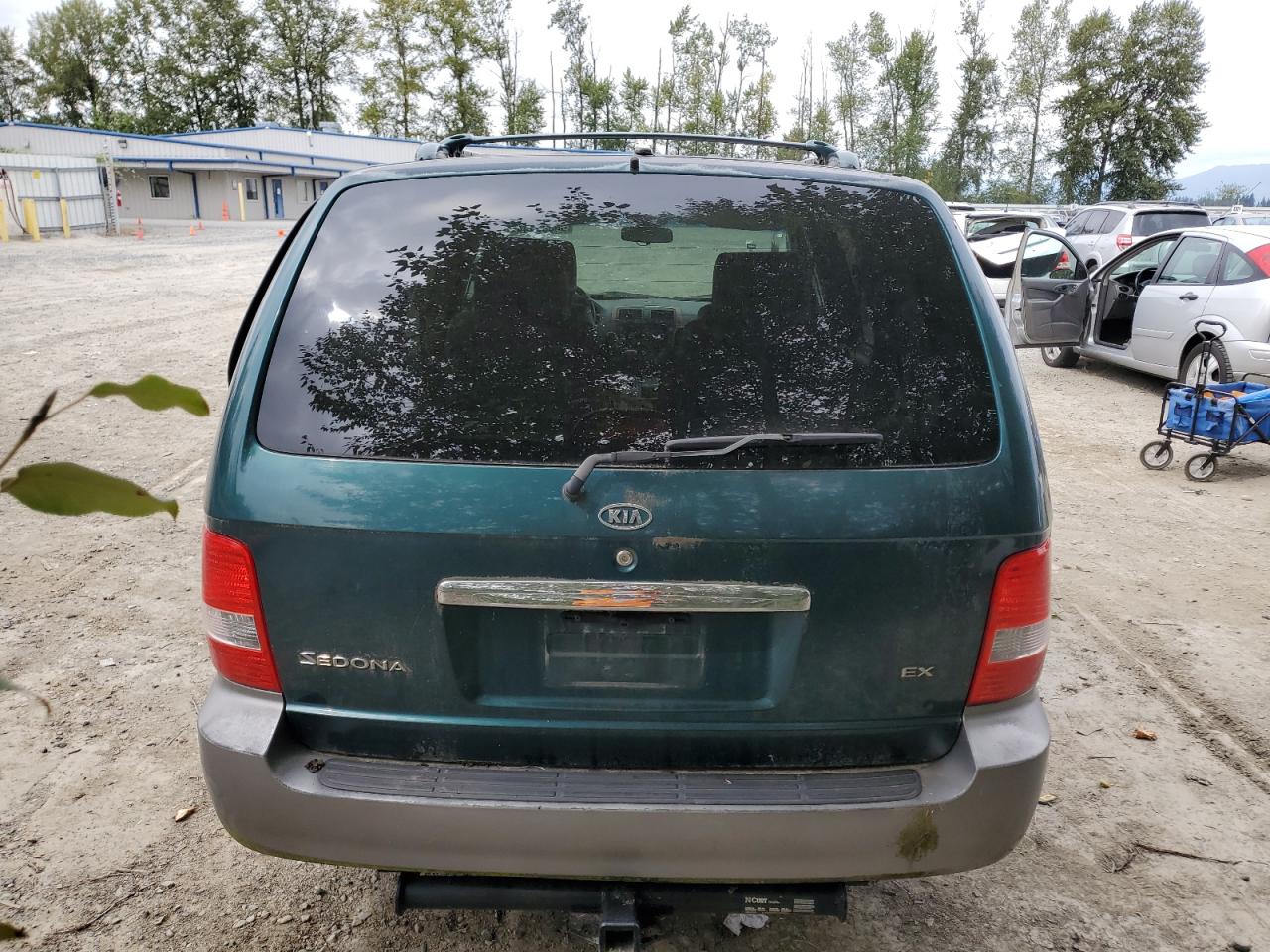 2004 Kia Sedona Ex VIN: KNDUP131446581402 Lot: 68083144