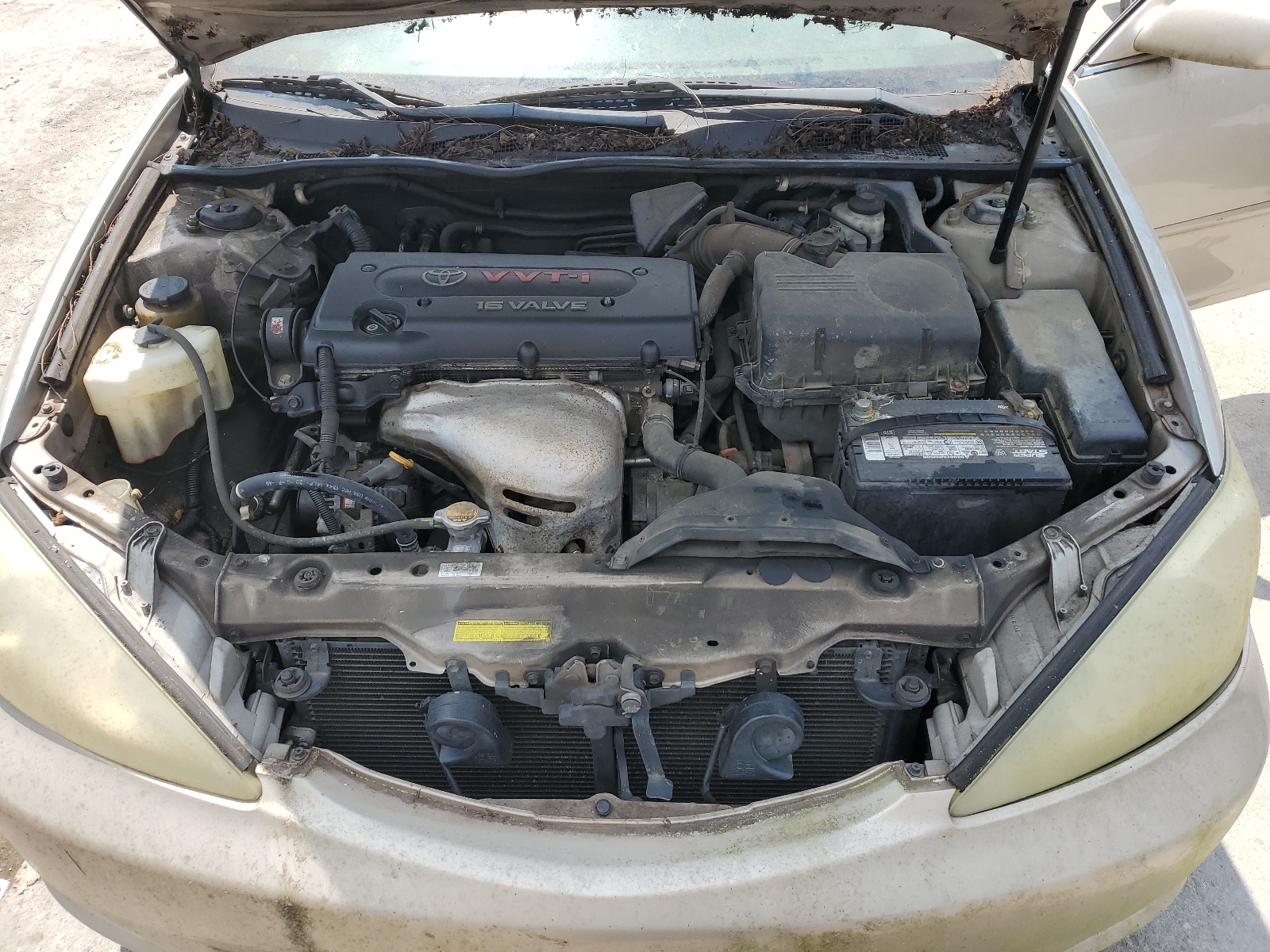 4T1BE32K74U366686 2004 Toyota Camry Le