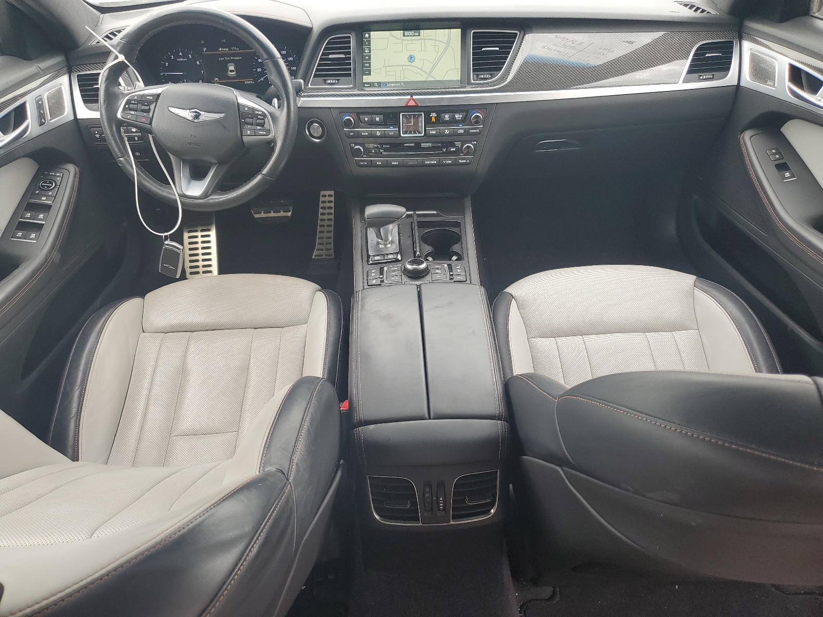 KMTFN4JB9KU322619 2019 Genesis G80 Base