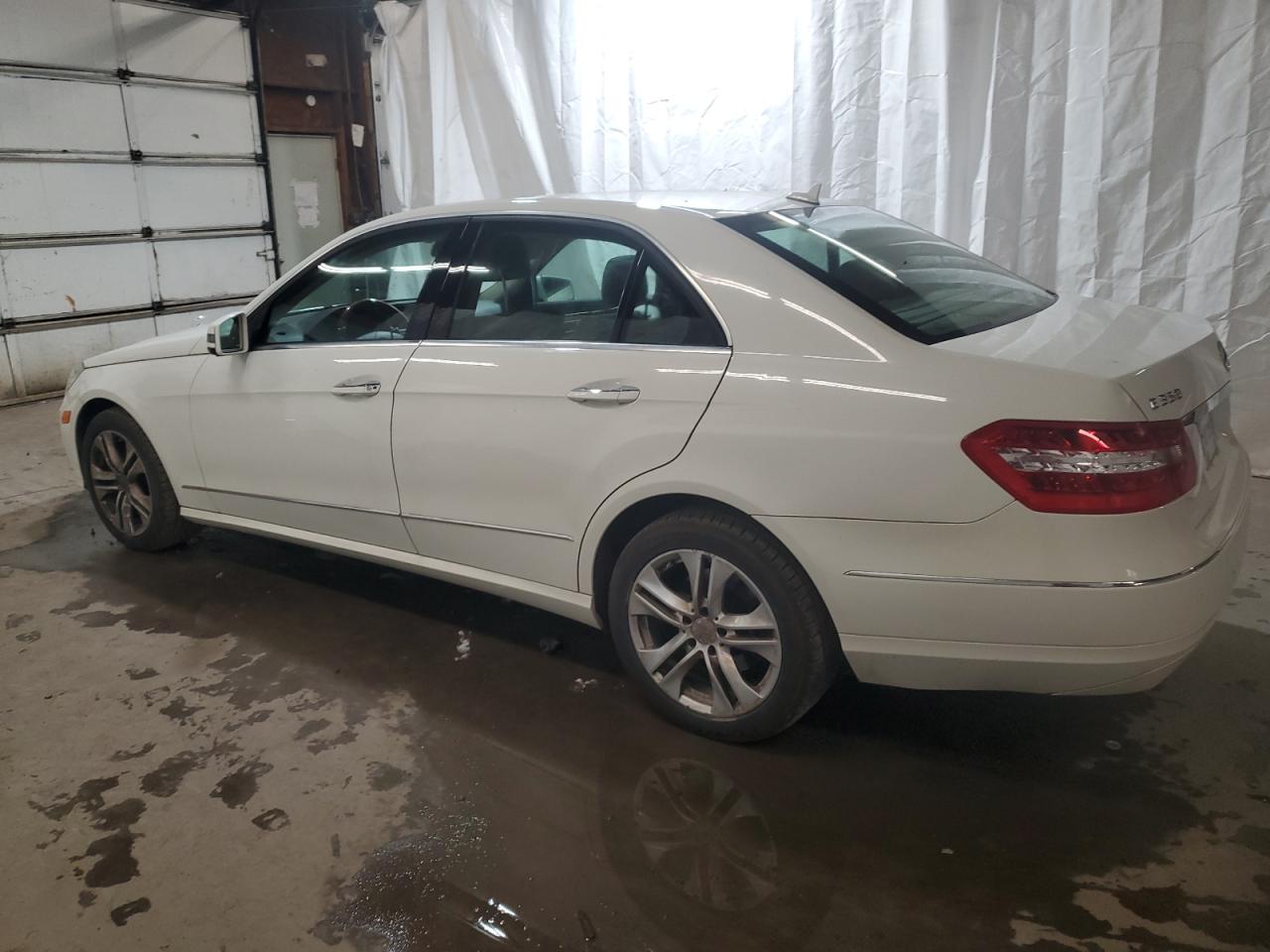 2010 Mercedes-Benz E 350 VIN: WDDHF5GB5AA056829 Lot: 68227704