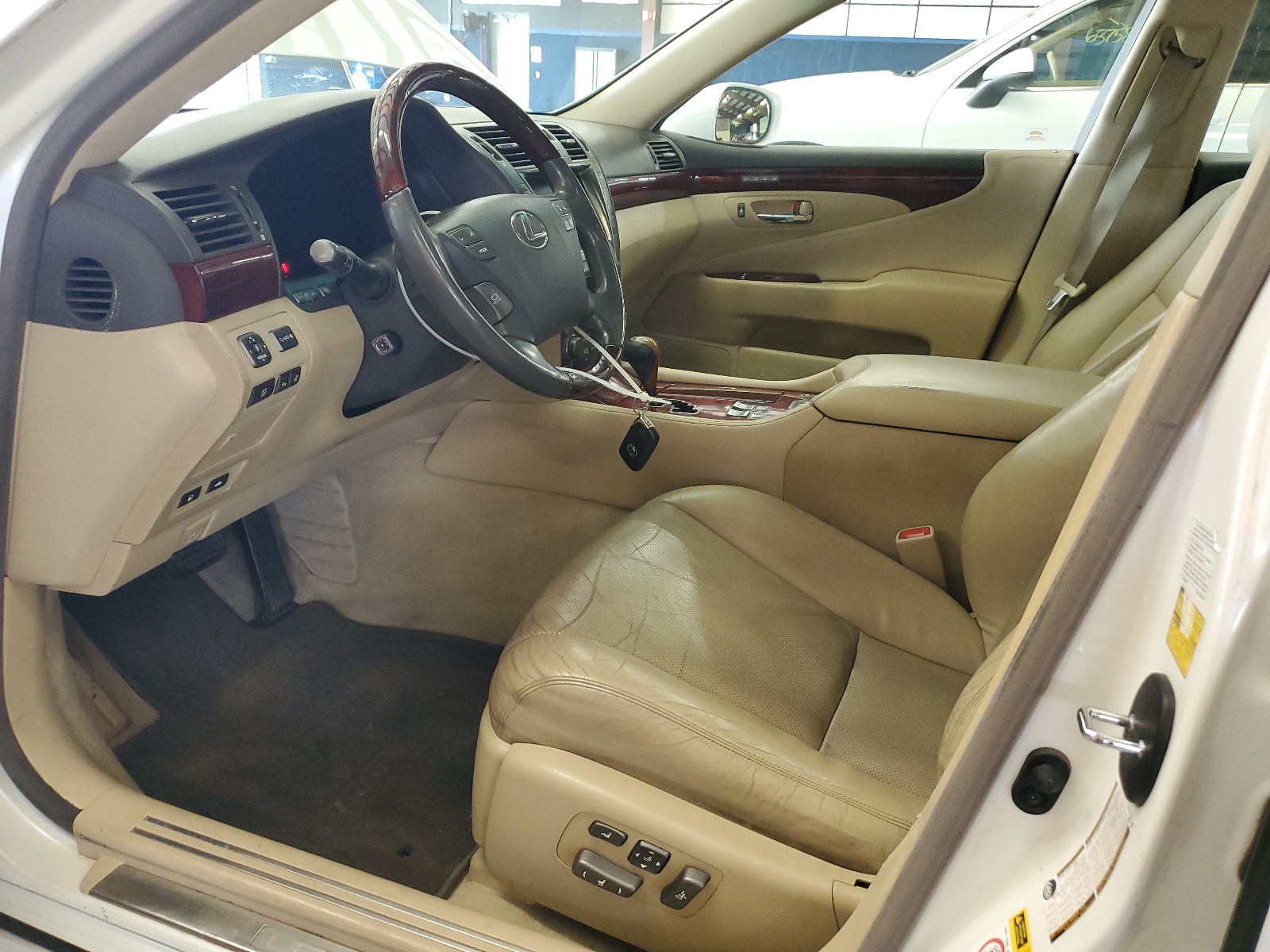 JTHCL46F195002474 2009 Lexus Ls 460