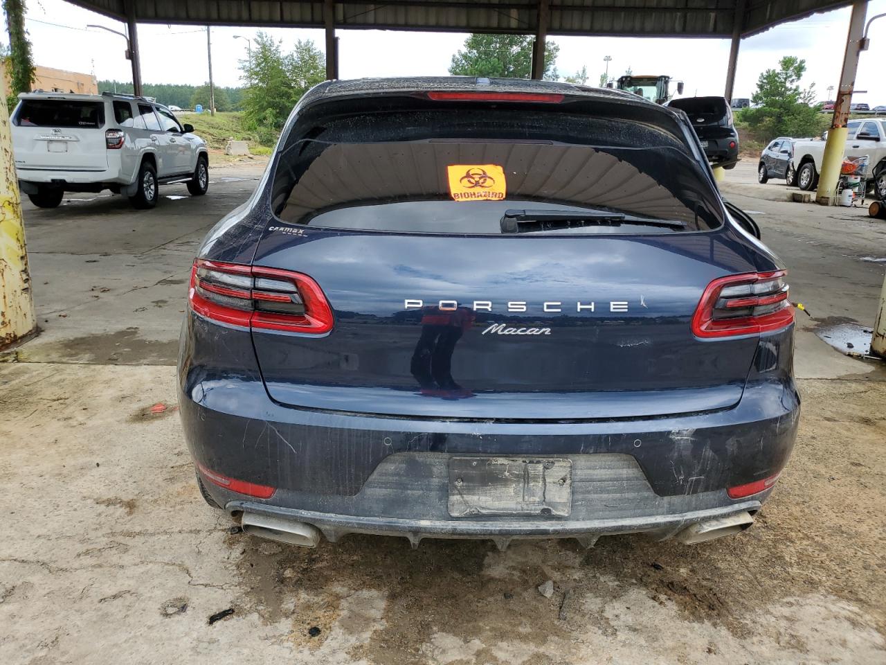 2017 Porsche Macan VIN: WP1AA2A50HLB82279 Lot: 67207624