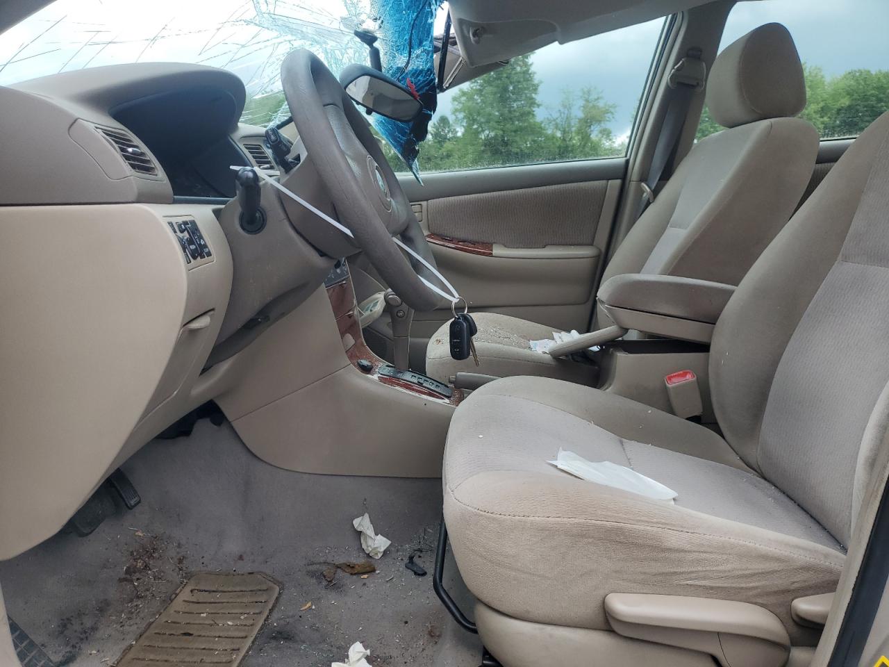 2005 Toyota Corolla Ce VIN: 2T1BR30E15C412890 Lot: 68002664