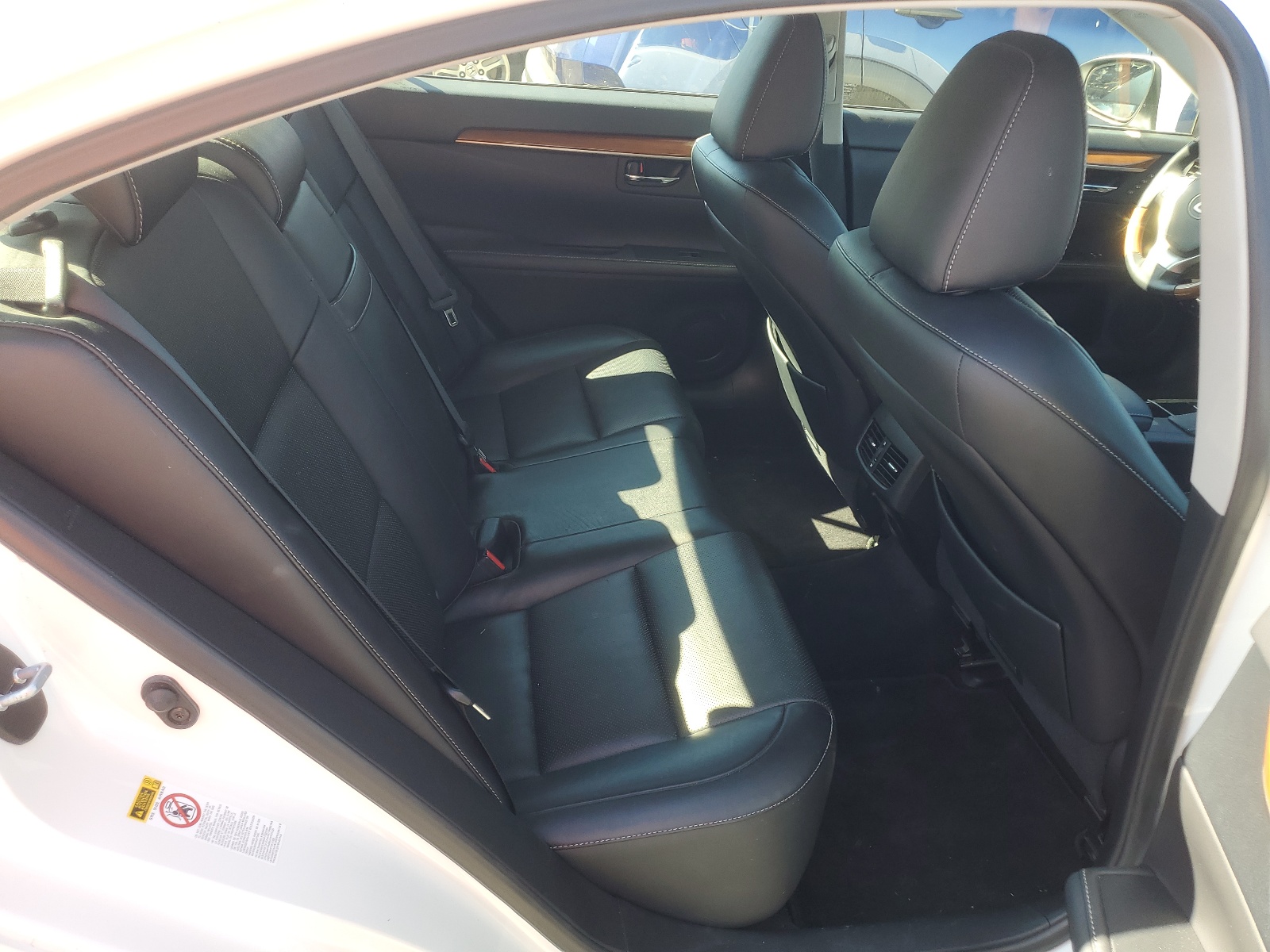 JTHBW1GG0F2077642 2015 Lexus Es 300H