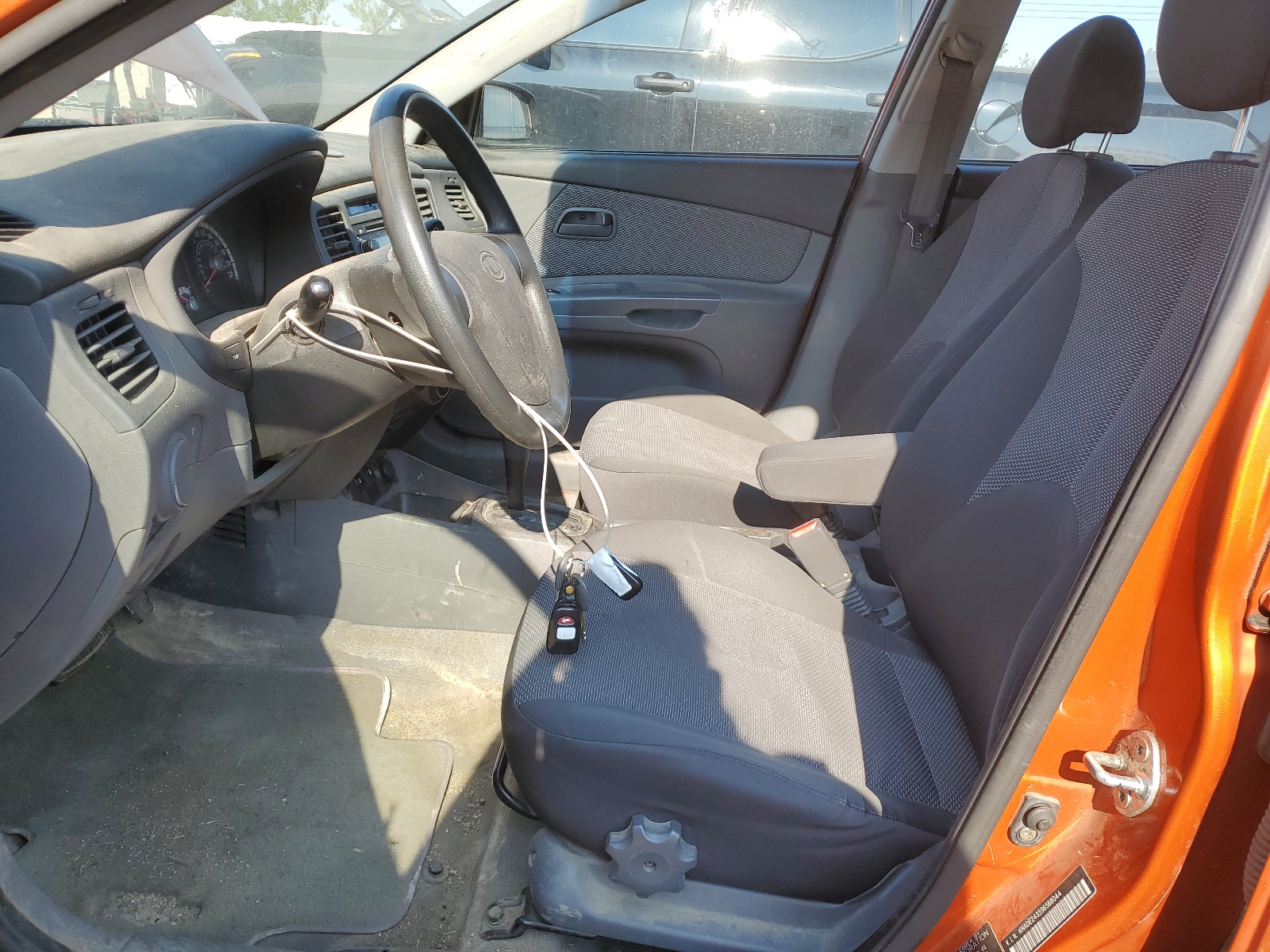 KNADE243596568044 2009 Kia Rio 5 Sx