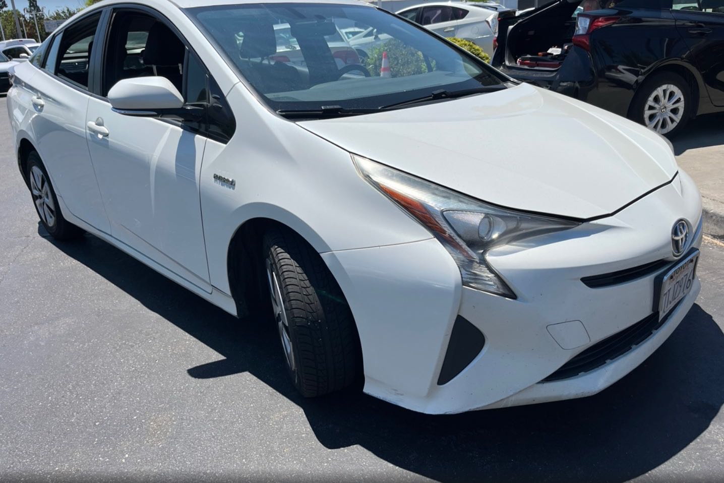 2016 Toyota Prius vin: JTDKARFU1G3020710