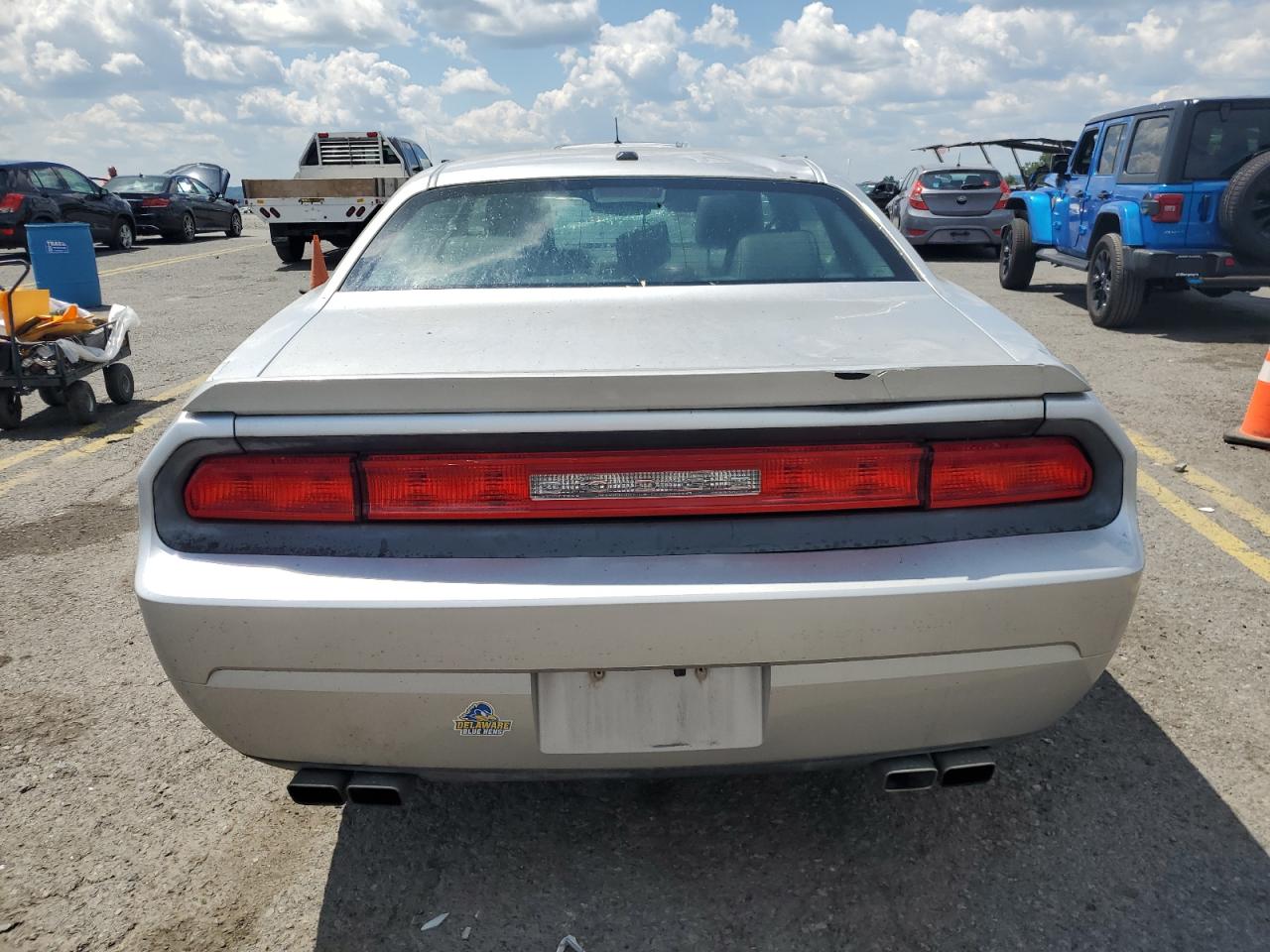 2010 Dodge Challenger - Image 6