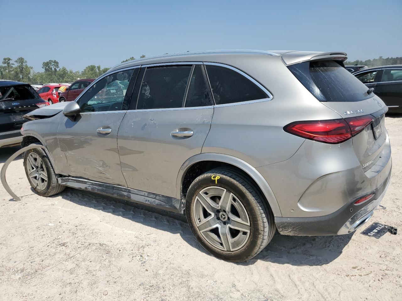 W1NKM4GBXPU017525 2023 MERCEDES-BENZ GLC - Image 2