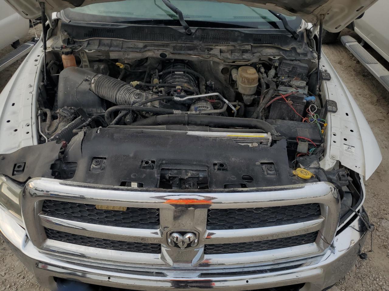2014 RAM 2500 - Image 11
