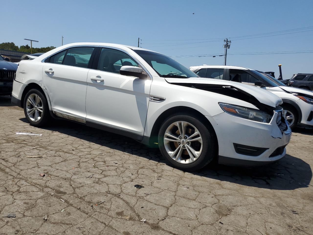 1FAHP2E80FG182166 2015 Ford Taurus Sel