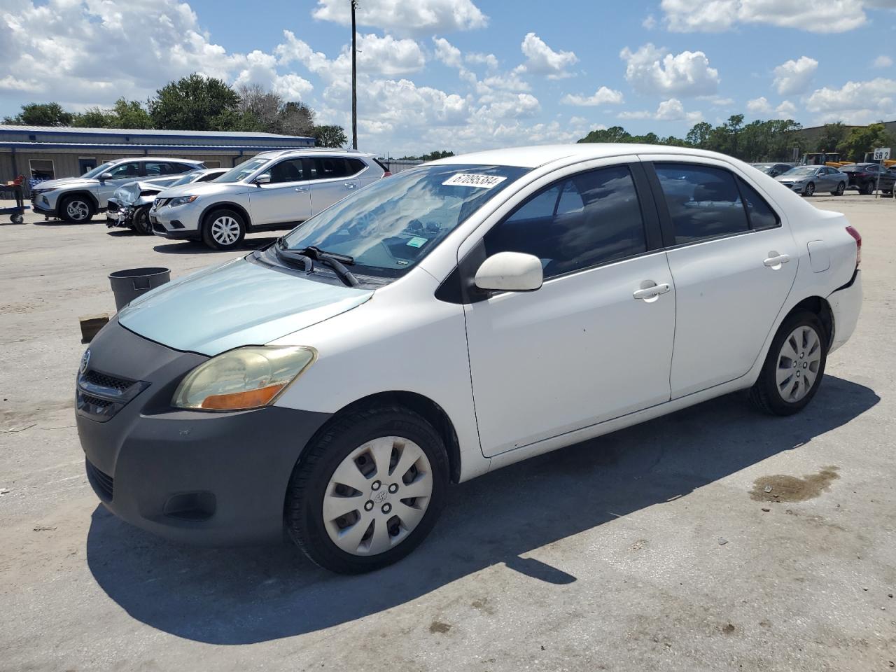 2007 Toyota Yaris - Image 1