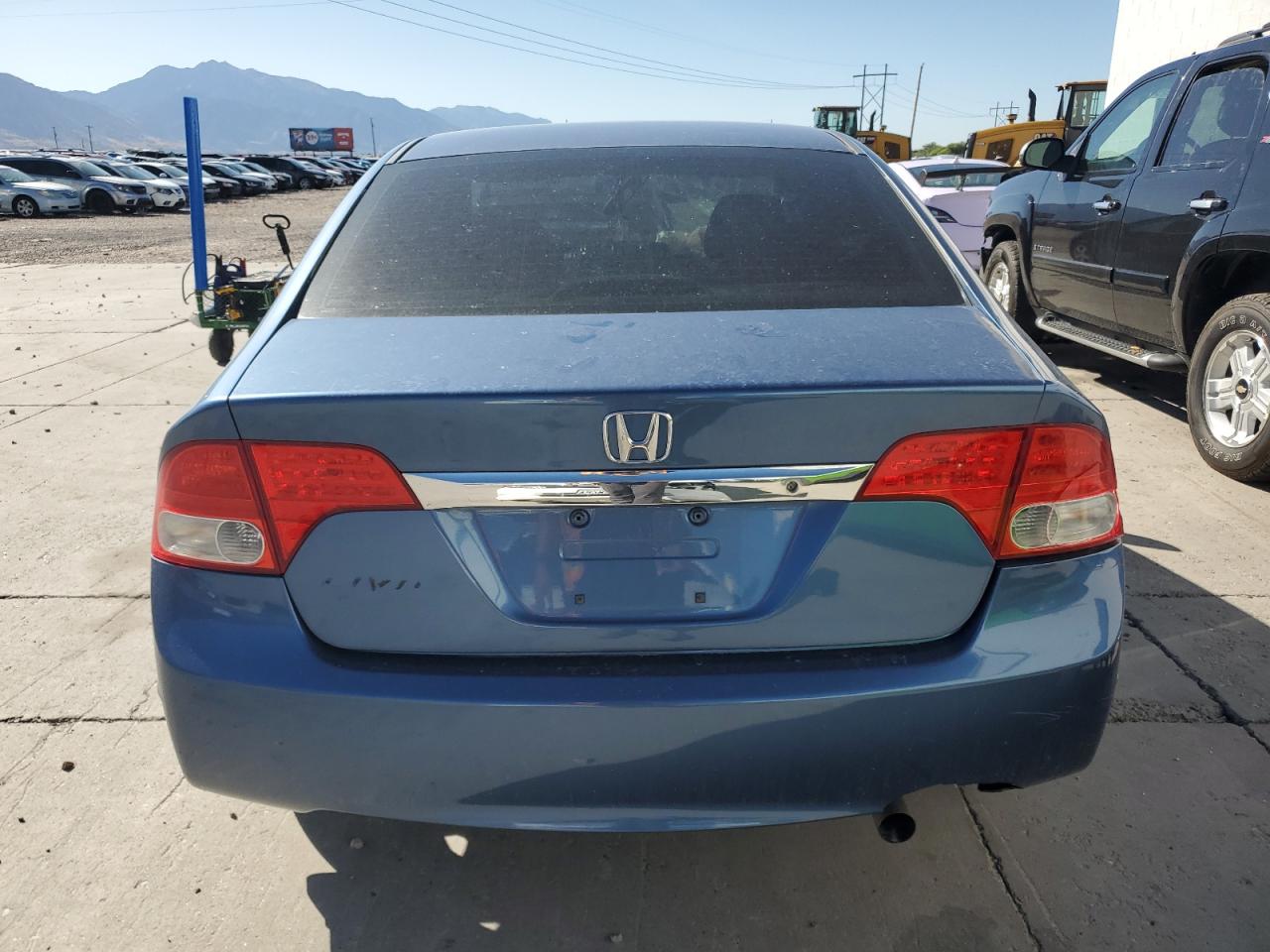 2009 Honda Civic Lx VIN: 19XFA165X9E015190 Lot: 66757004