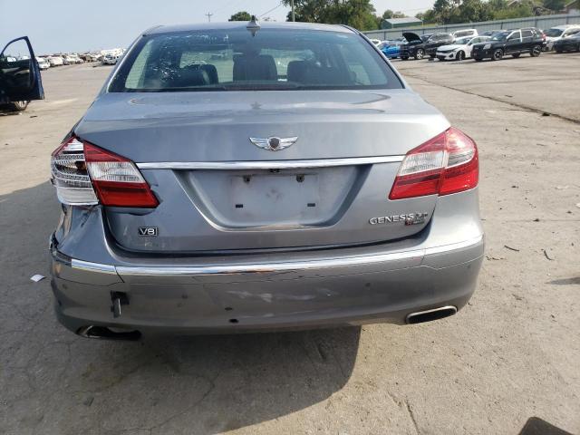  HYUNDAI GENESIS 2013 Srebrny