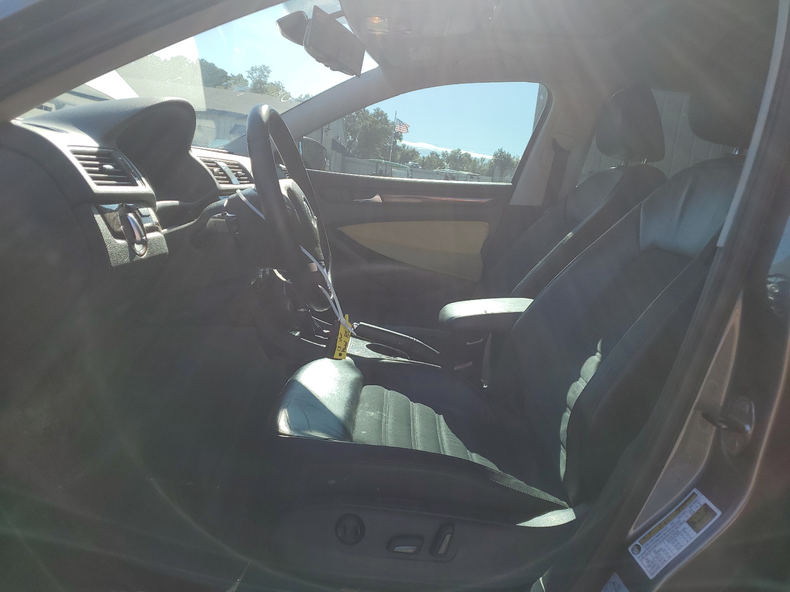 1VWCN7A36DC149319 2013 Volkswagen Passat Sel