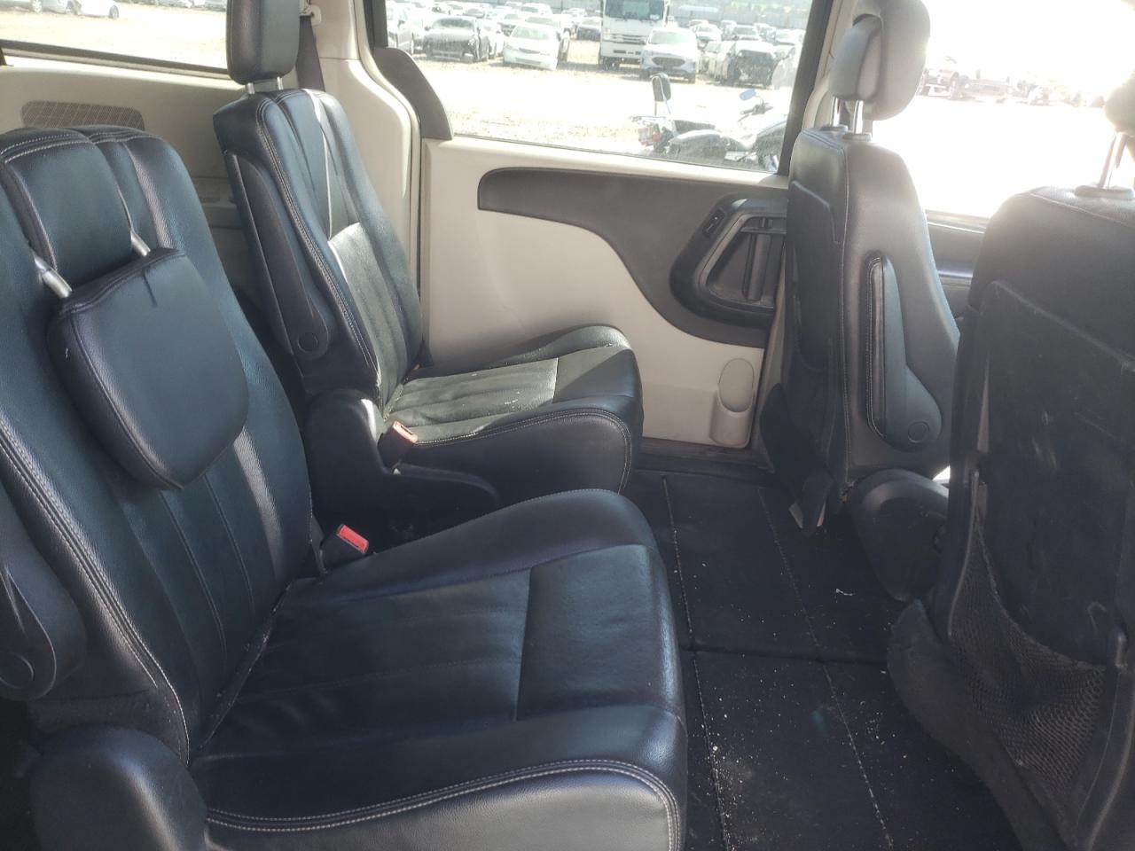 2013 Chrysler Town & Country Touring VIN: 2C4RC1BG9DR744786 Lot: 65983534