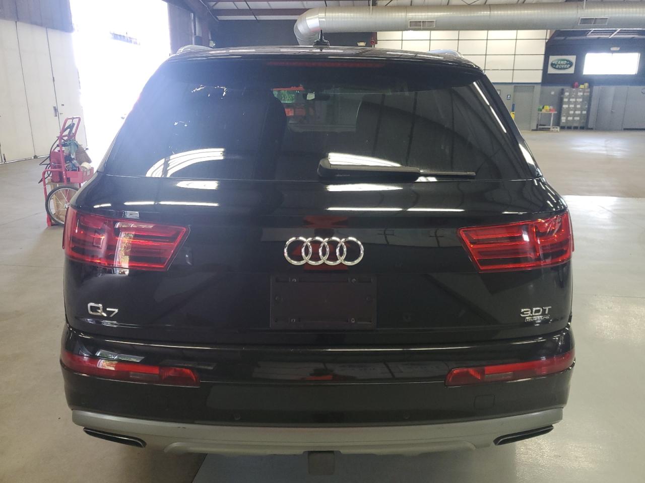 2017 Audi Q7 Premium VIN: WA1AAAF70HD011705 Lot: 67720884