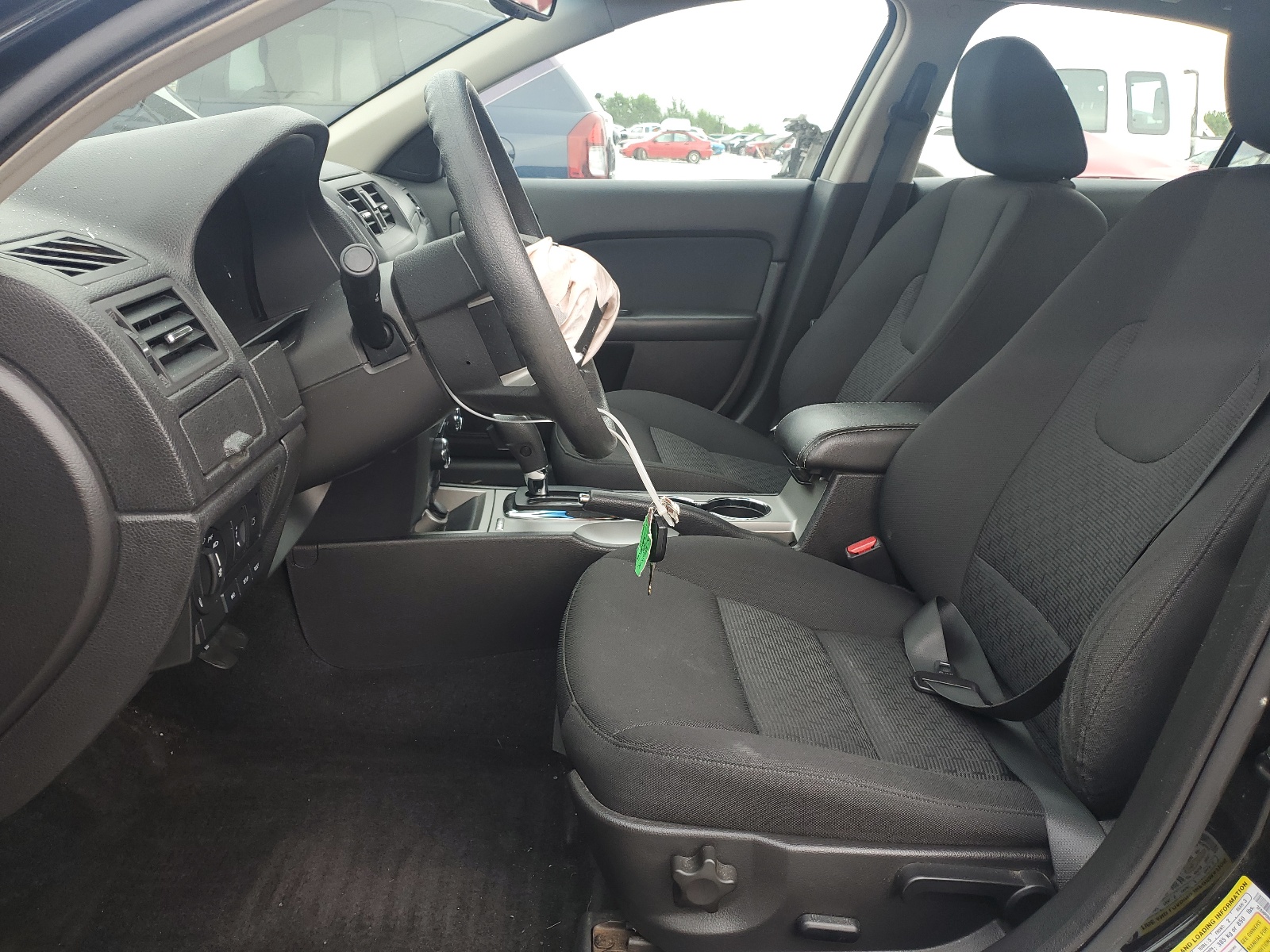 3FAHP0HA8AR129252 2010 Ford Fusion Se