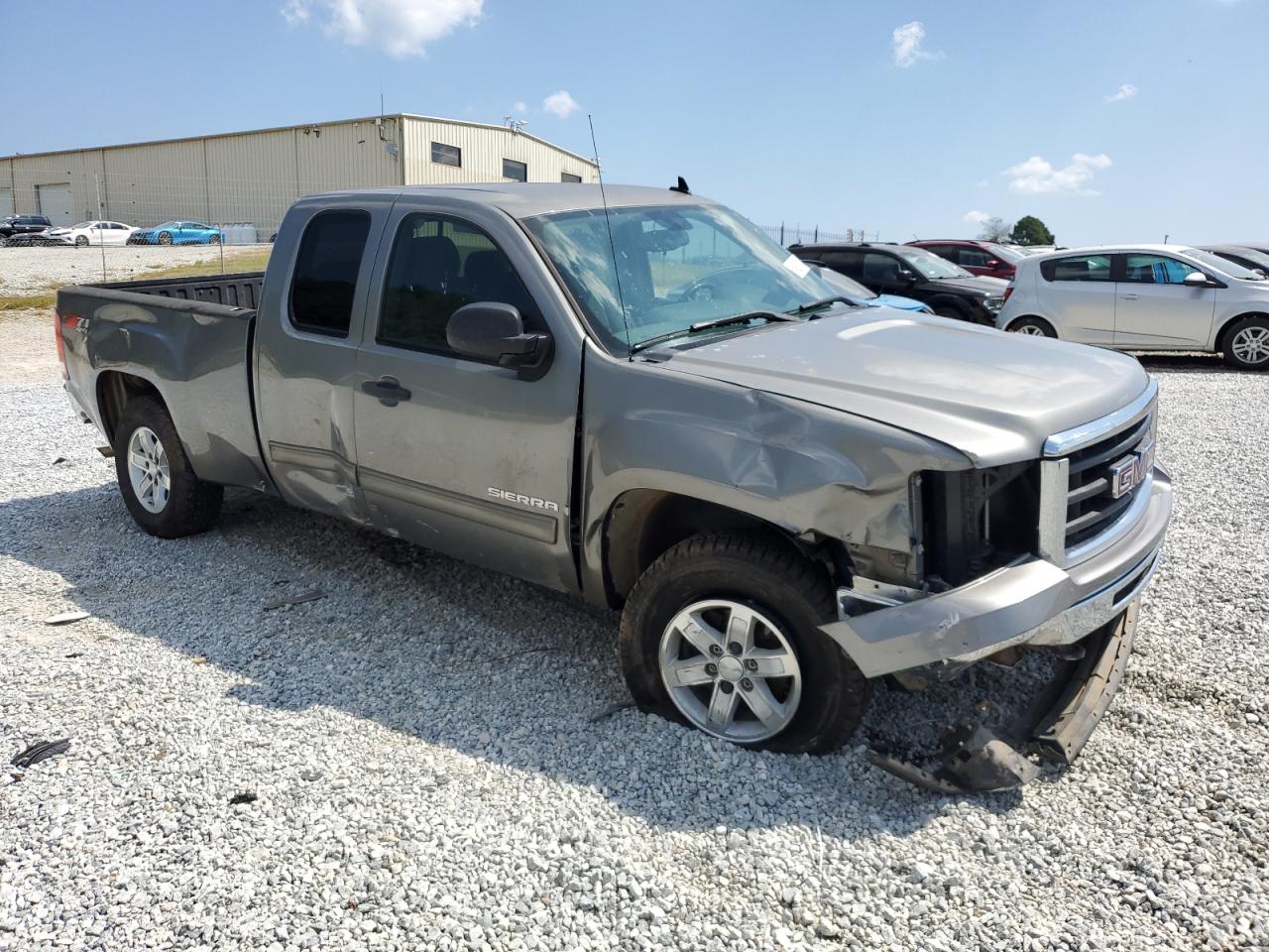 2009 GMC Sierra - Image 4