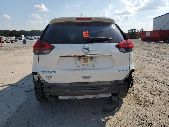  NISSAN ROGUE 2018 White