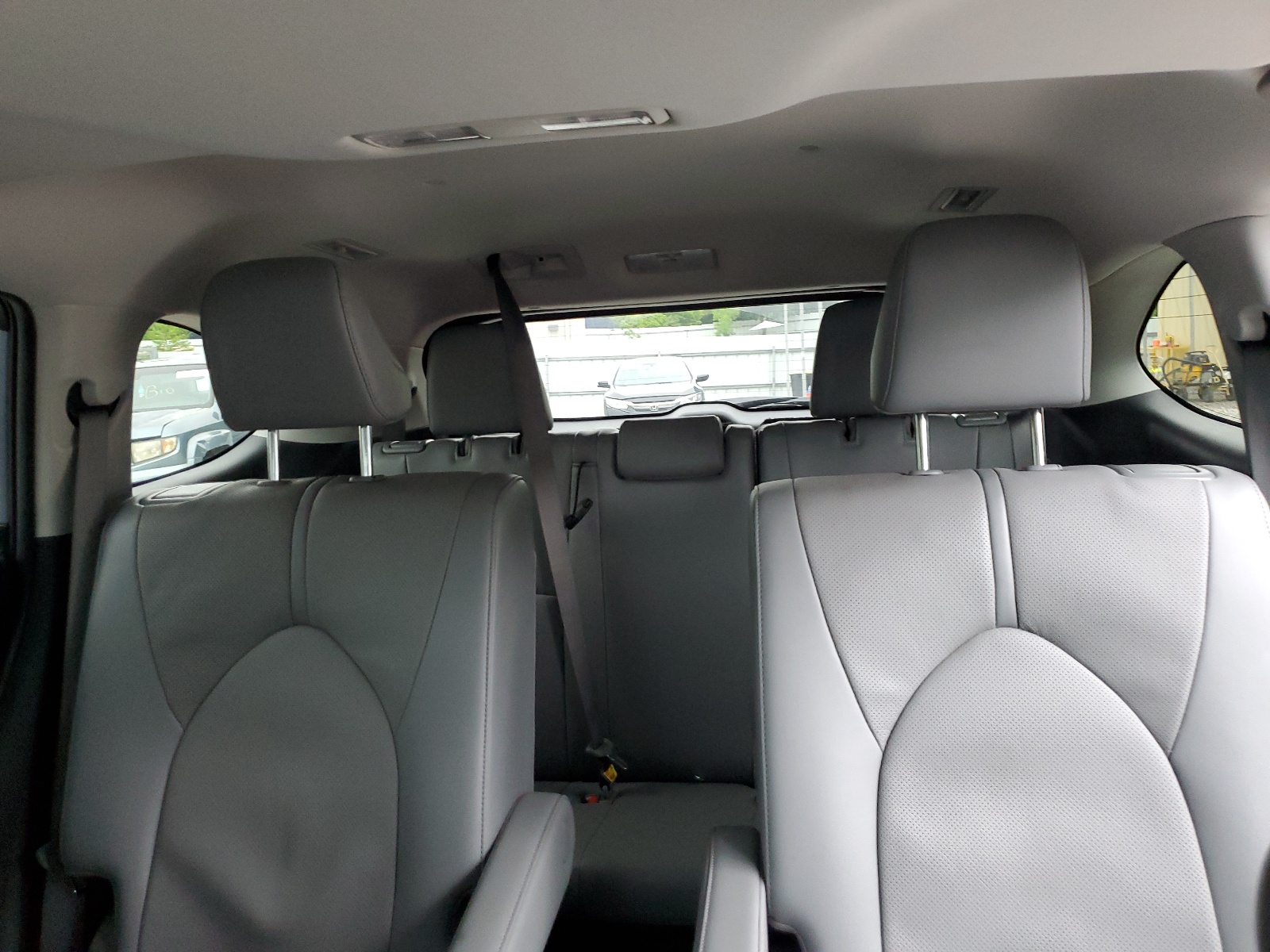 5TDYZRAH0NS114795 2022 Toyota Highlander Limited