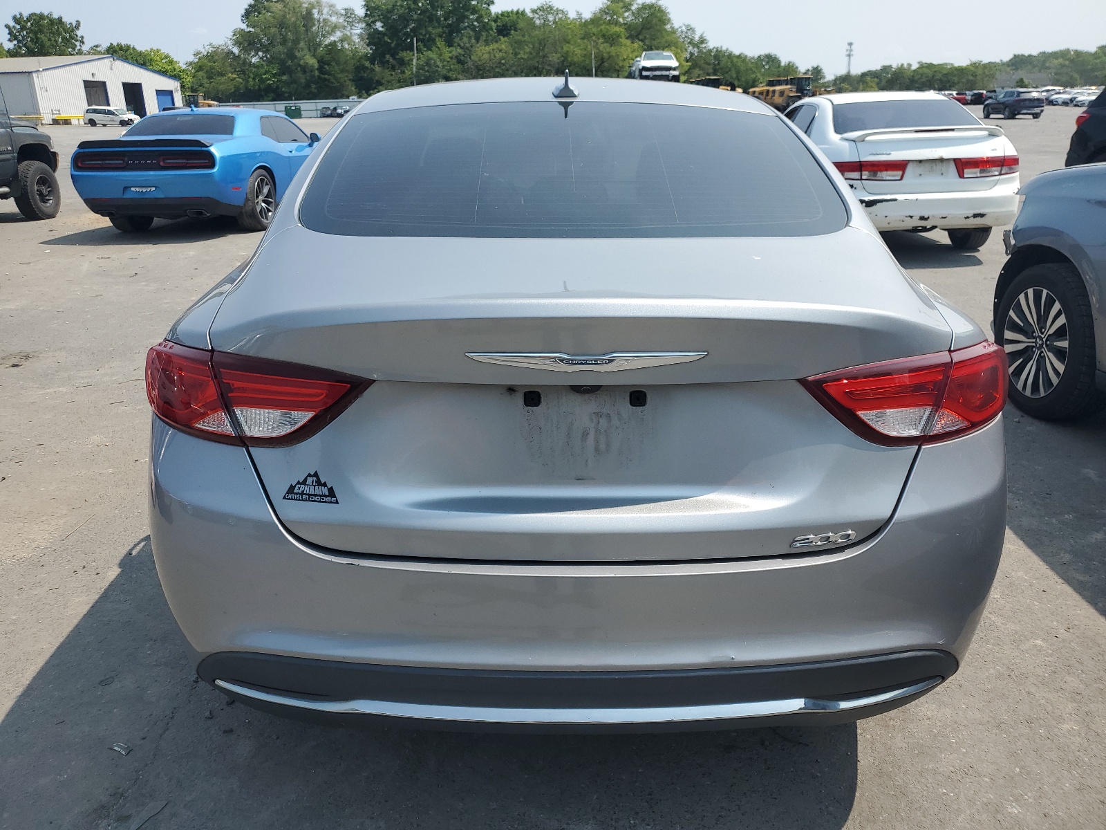 1C3CCCAB8HN507415 2017 Chrysler 200 Limited