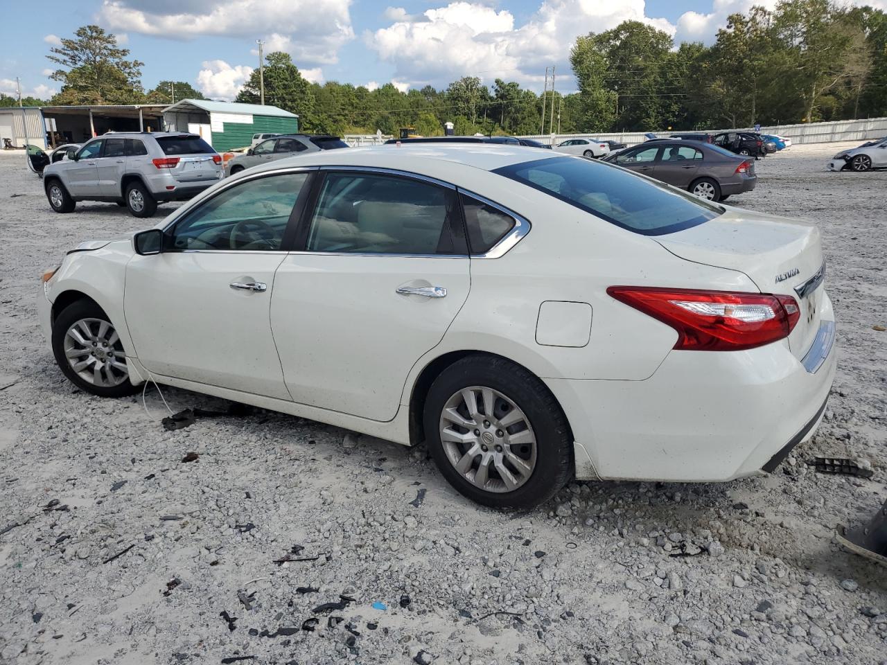 1N4AL3AP7GC241660 2016 NISSAN ALTIMA - Image 2