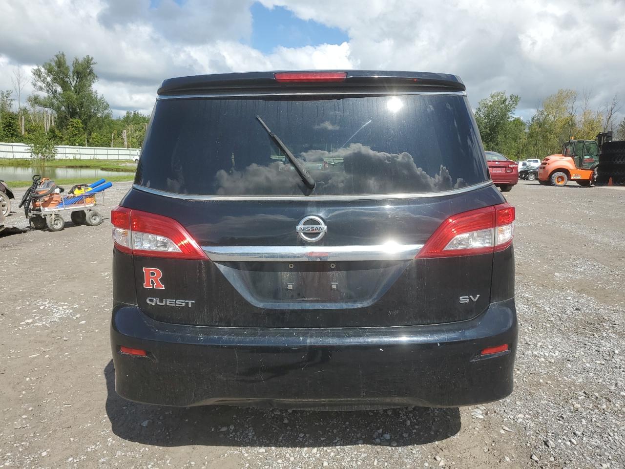 JN8AE2KP3F9127166 2015 Nissan Quest S