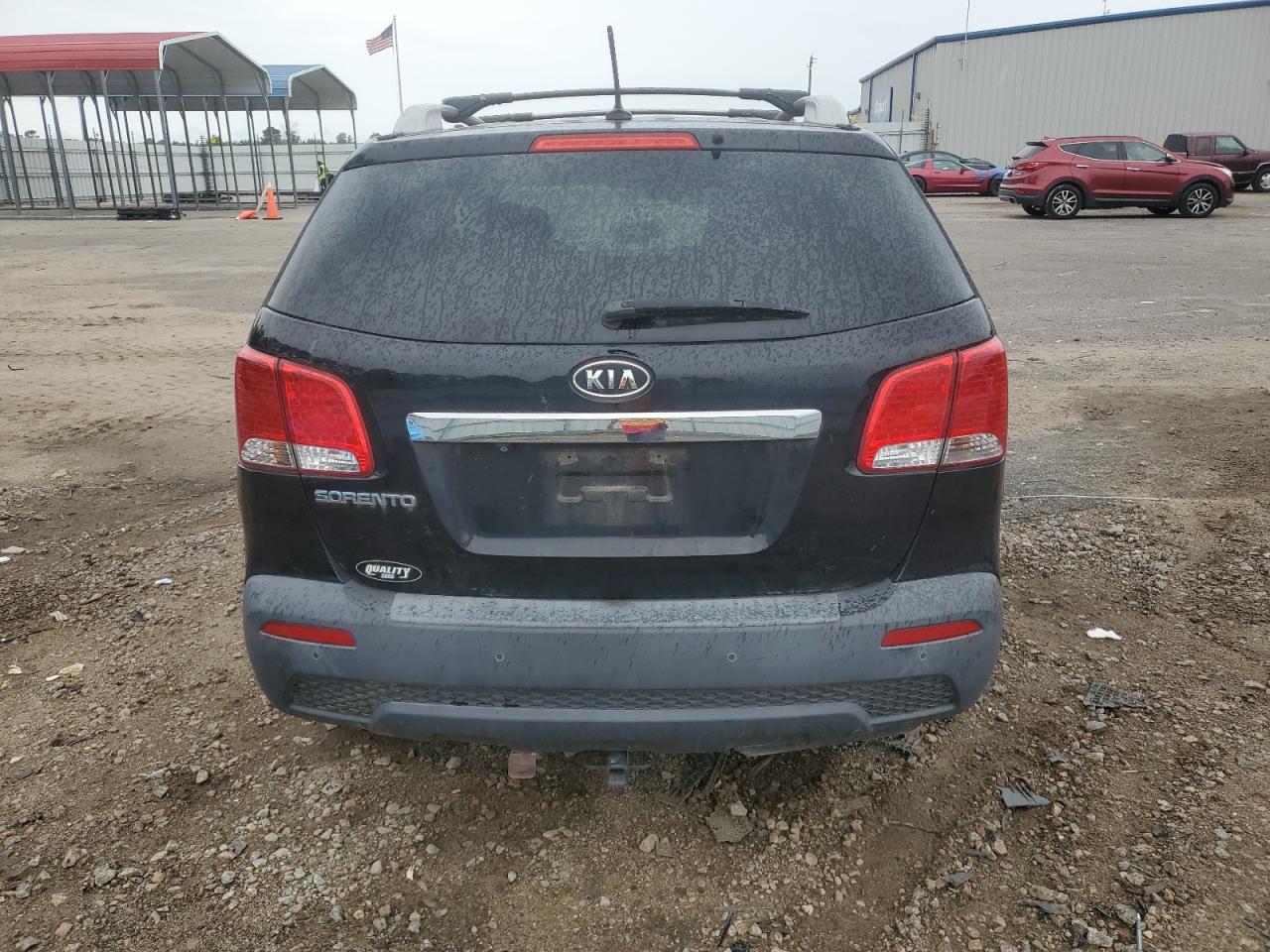 5XYKT4A19BG136994 2011 Kia Sorento Base