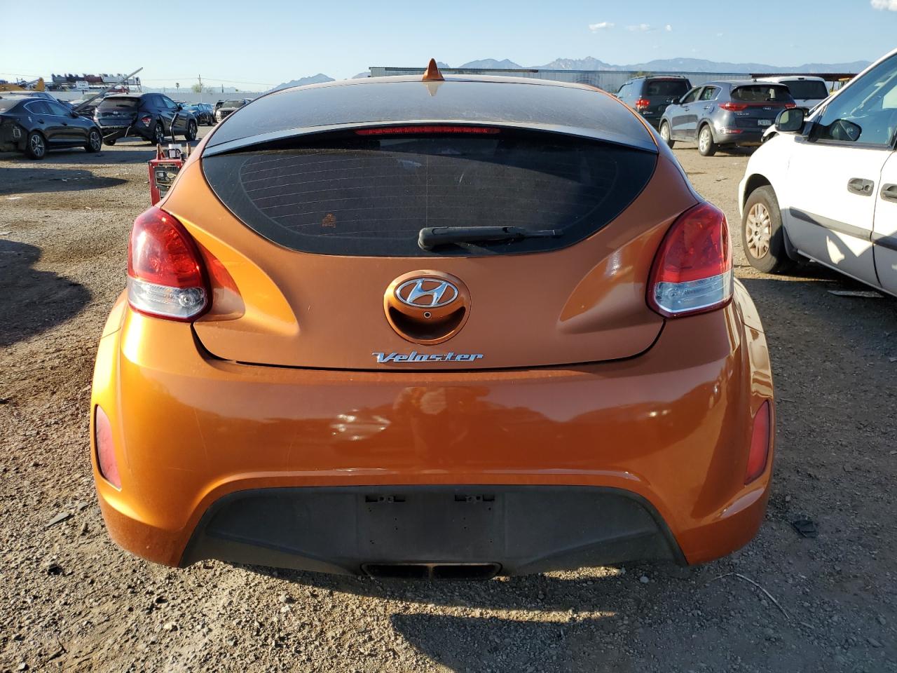 KMHTC6AD8GU287157 2016 Hyundai Veloster