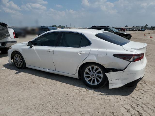 4T1C11AK4PU109737 Toyota Camry LE 2