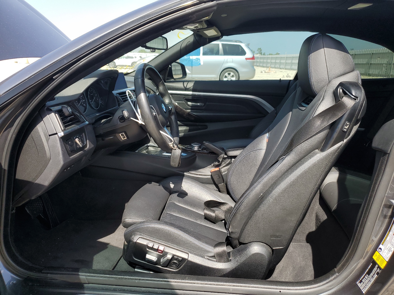 WBA4T9C59H5A14823 2017 BMW 440I