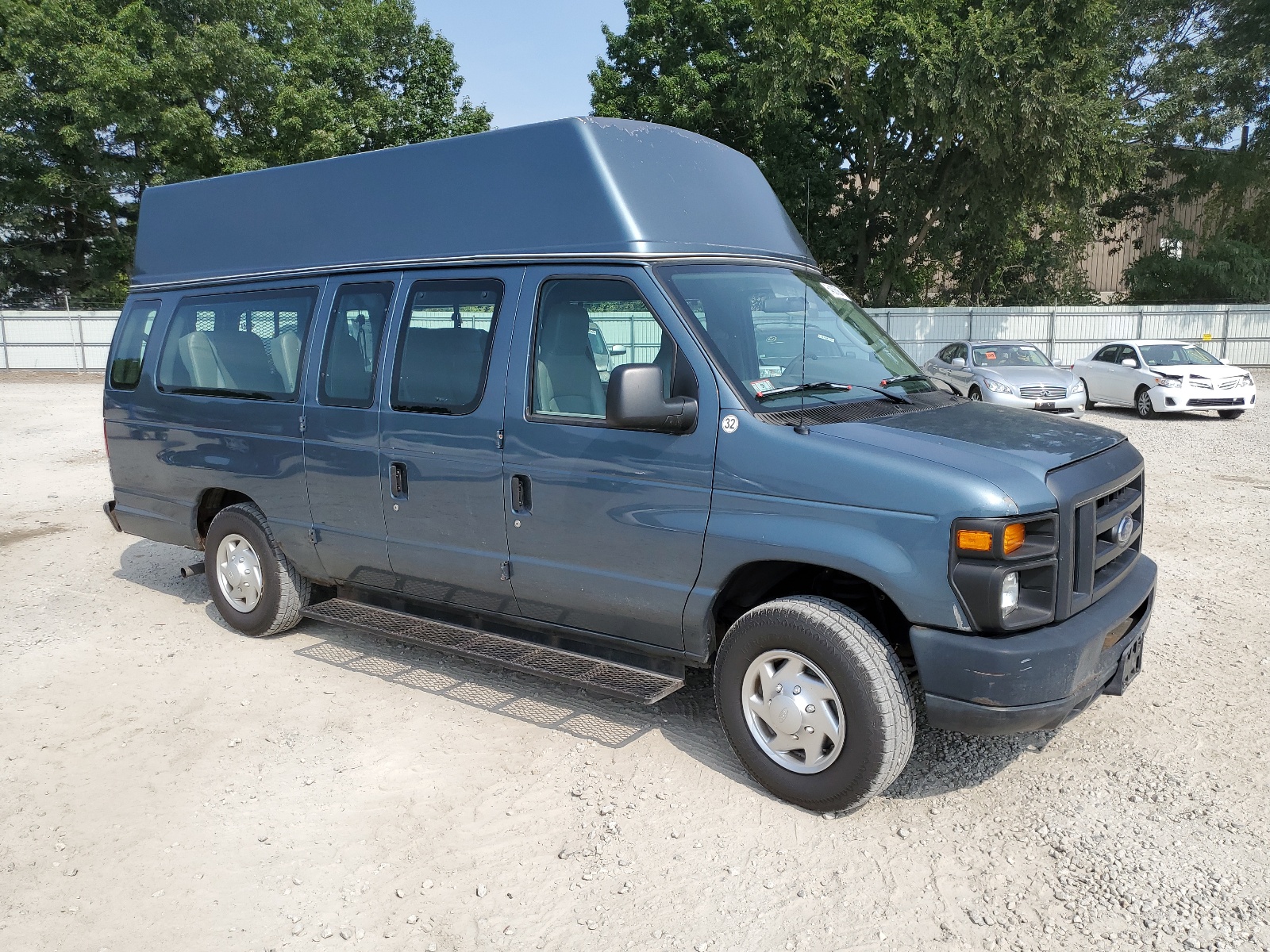 2013 Ford Econoline E250 Van vin: 1FTNS2EW8DDB32236