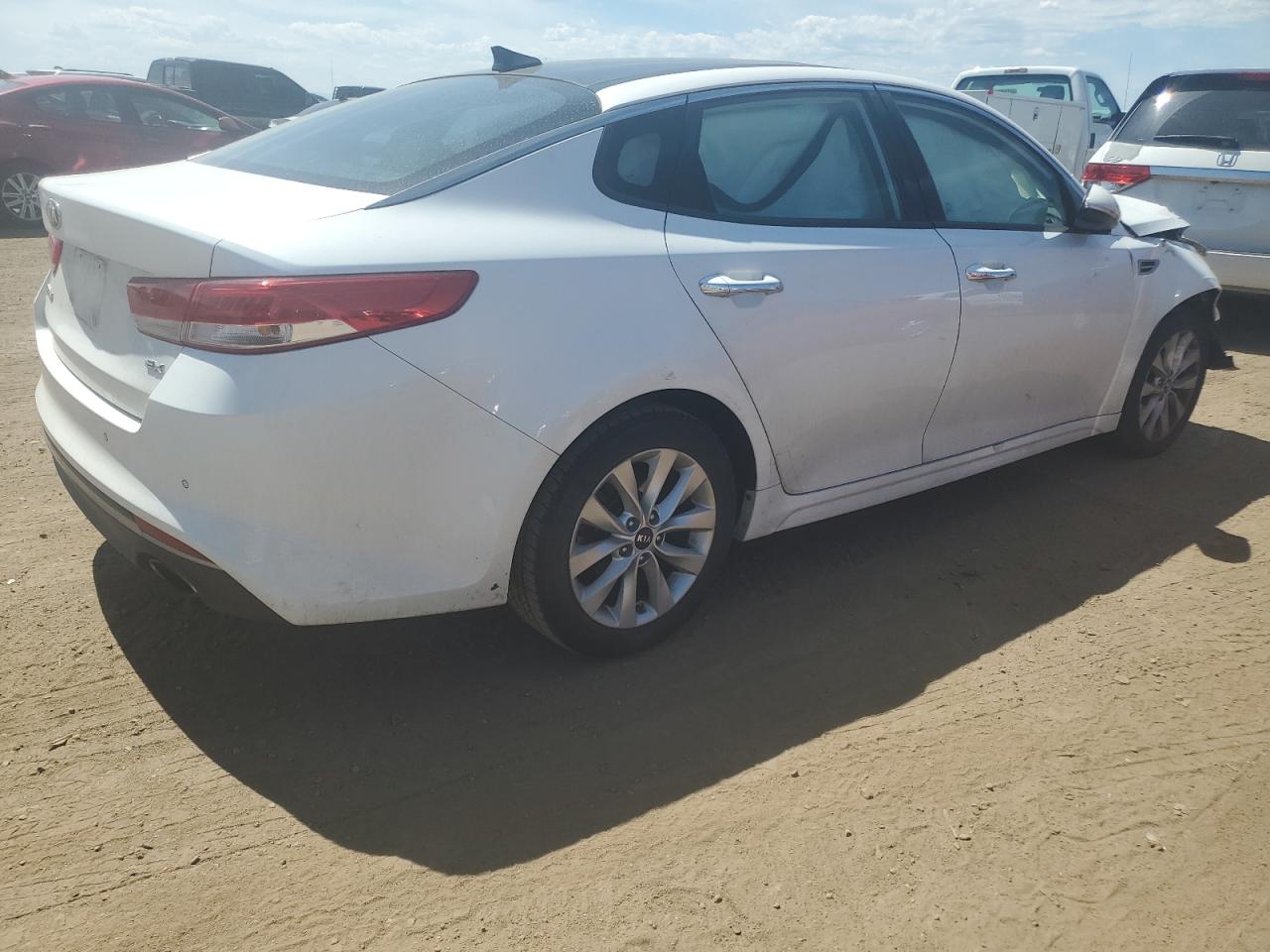 2017 Kia Optima - Image 3