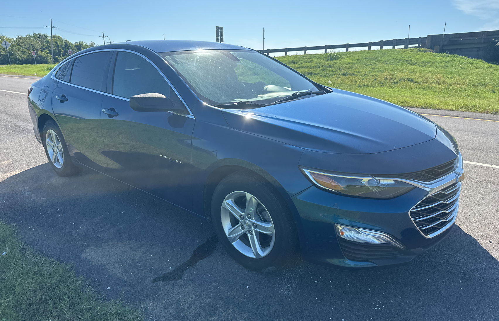 2019 Chevrolet Malibu Ls vin: 1G1ZB5ST1KF191460