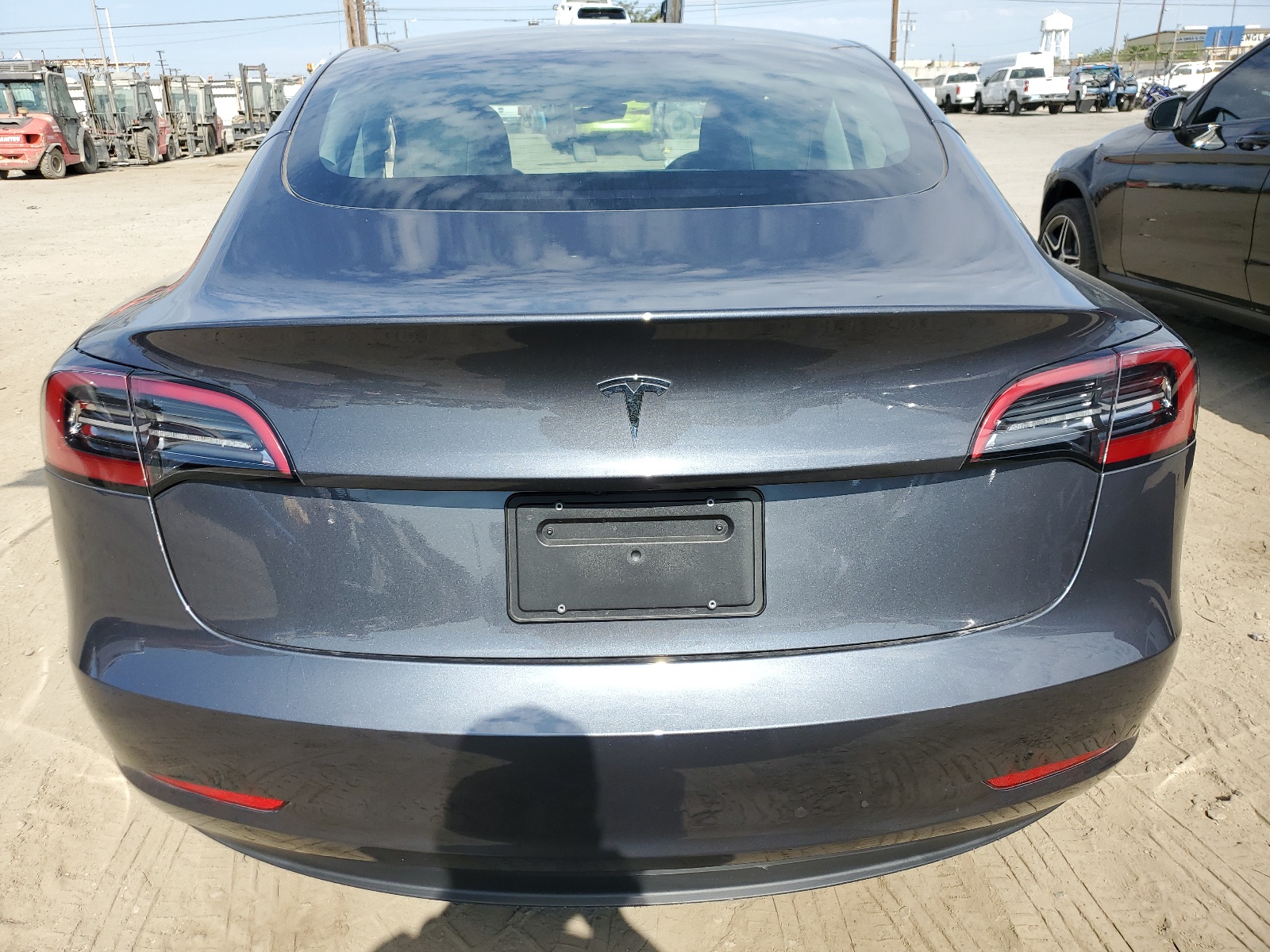 2023 Tesla Model 3 vin: 5YJ3E1EA2PF674698